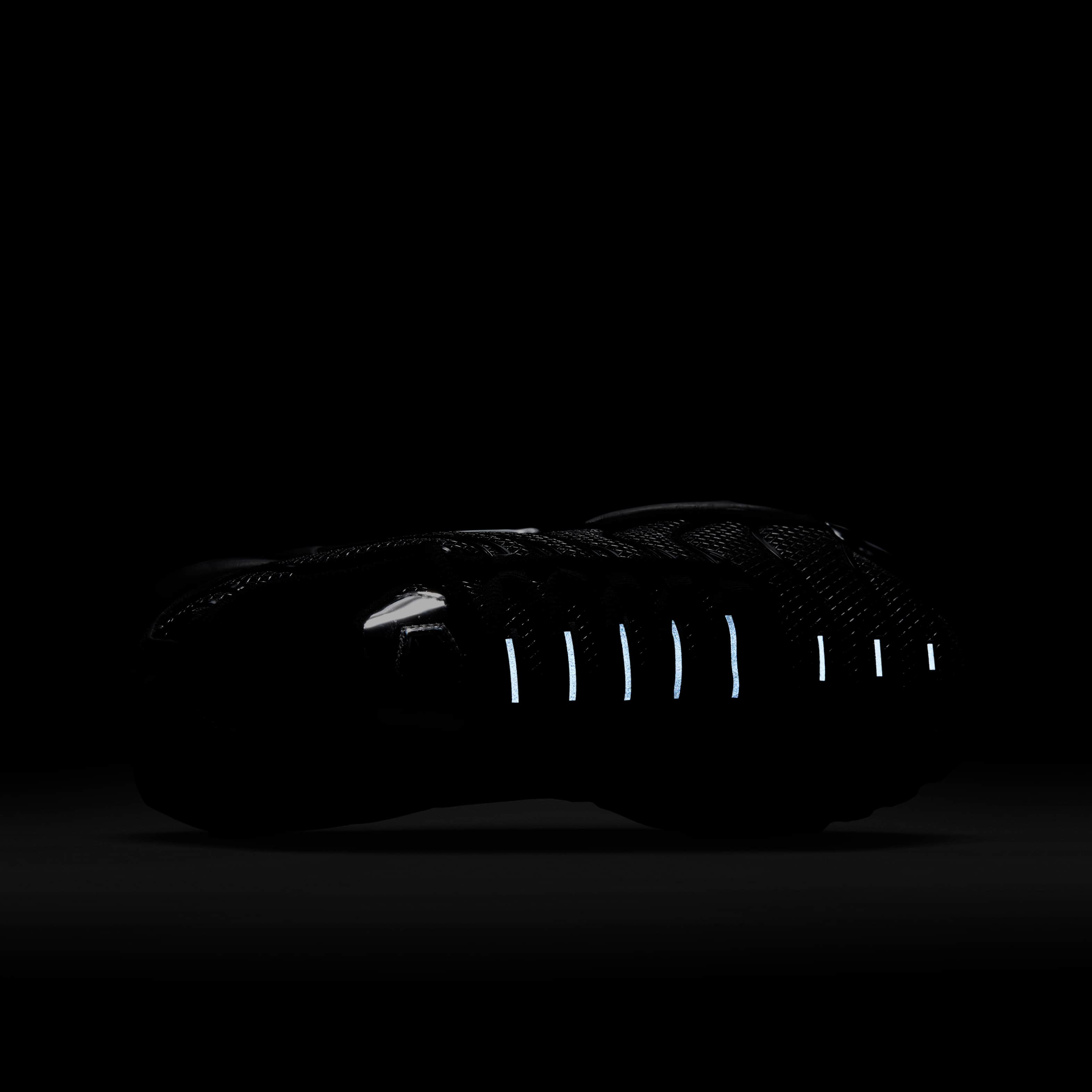 Nike Air Max Plus image number 8