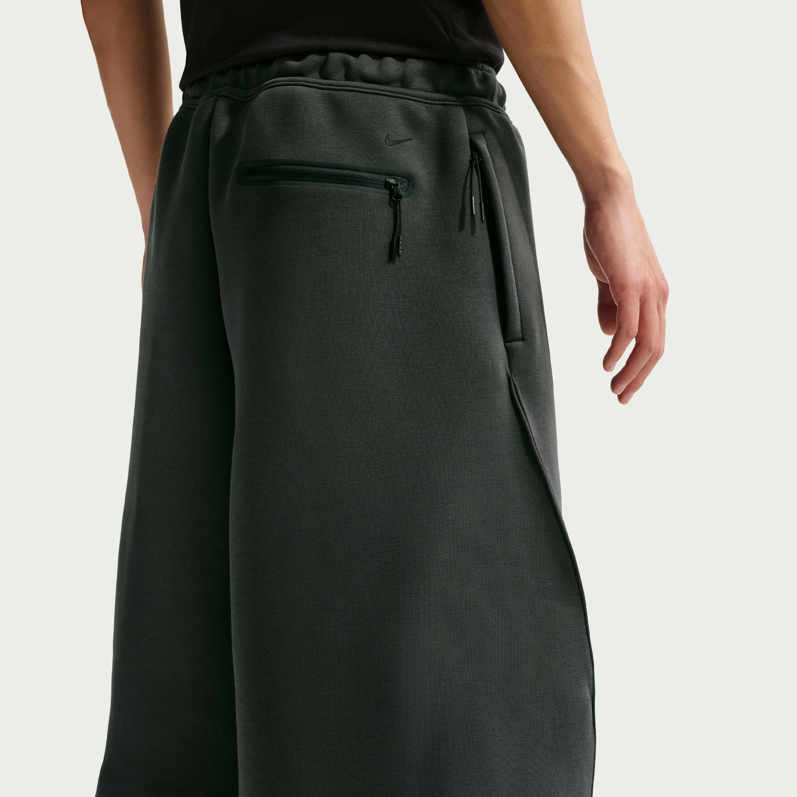 Nike Tech image number 2