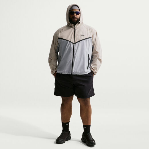 Lifestyle Jackets & Gilets-Nike, Nike Tech, Men's Dri-FIT Woven Full-Zip Windrunner Jacket