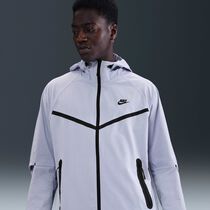Nike Tech