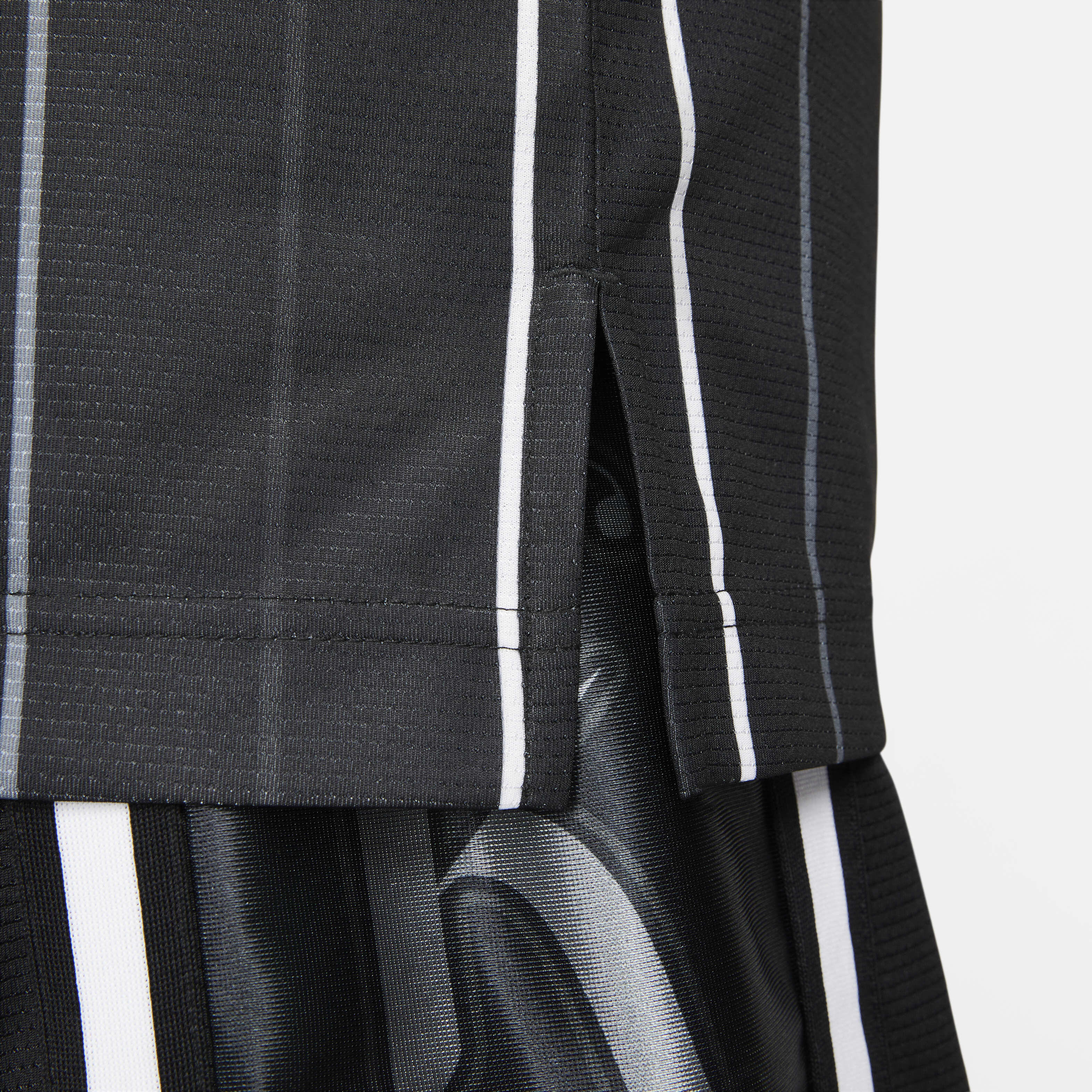 نايكي دراي-فِت دي ان ايه image number 4