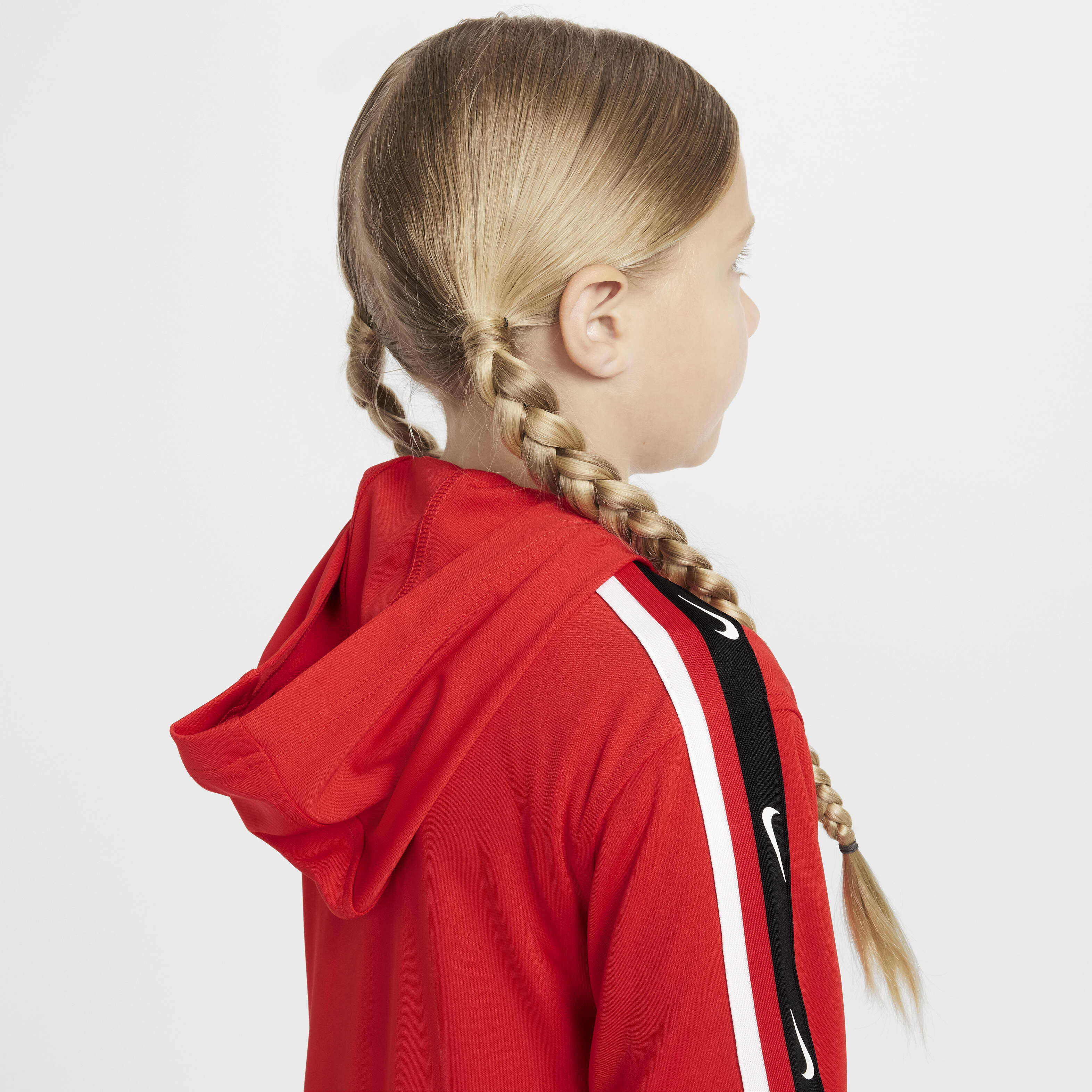 نايكي سبورتسوير كلوب image number 4