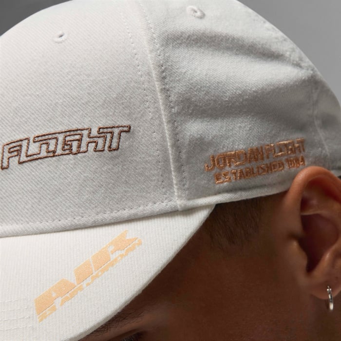 Jordan Rise image number 6 Jordan Rise image number 6