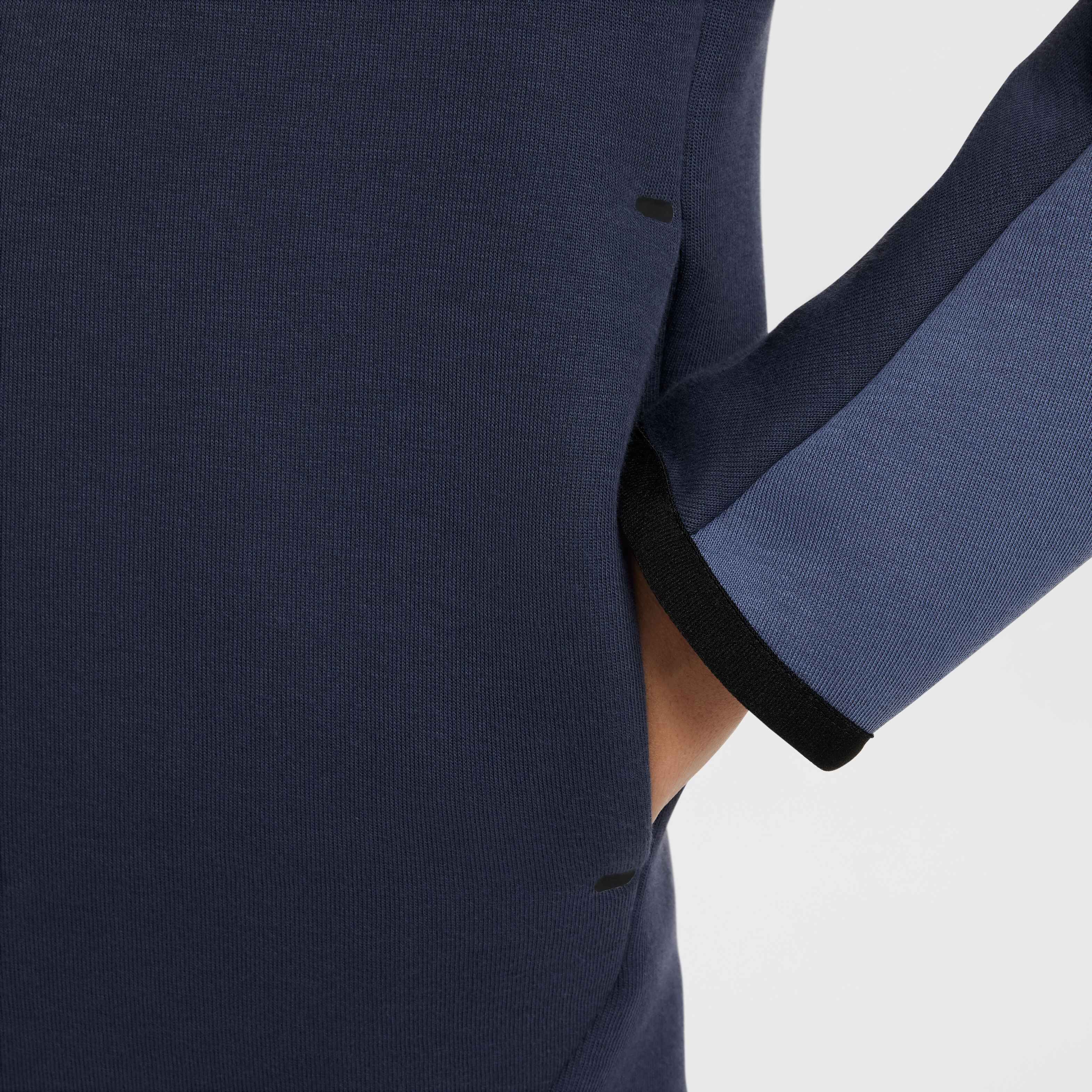 نايكي سبورتسوير تك فليس image number 5