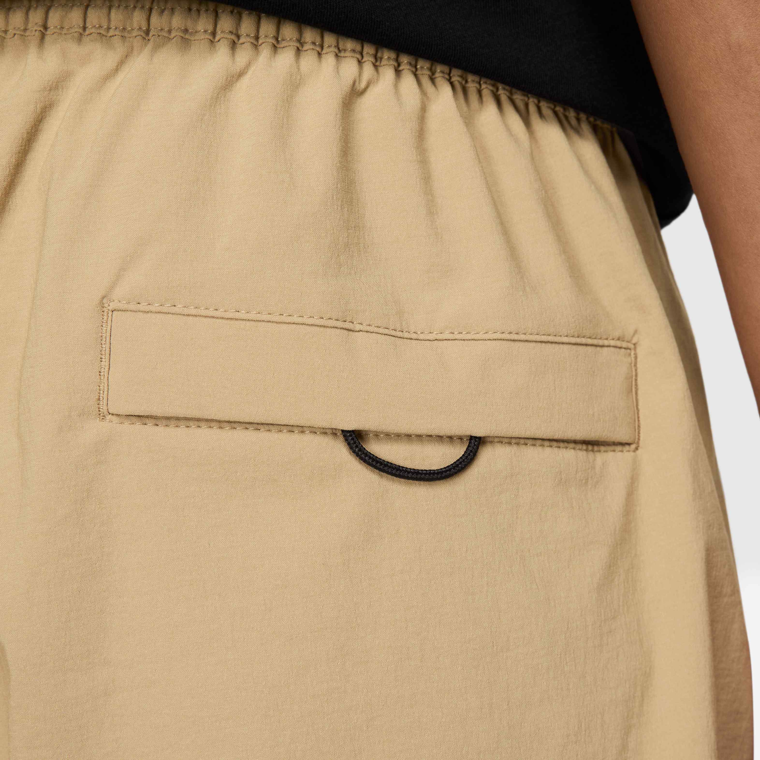 نايكي تك image number 4