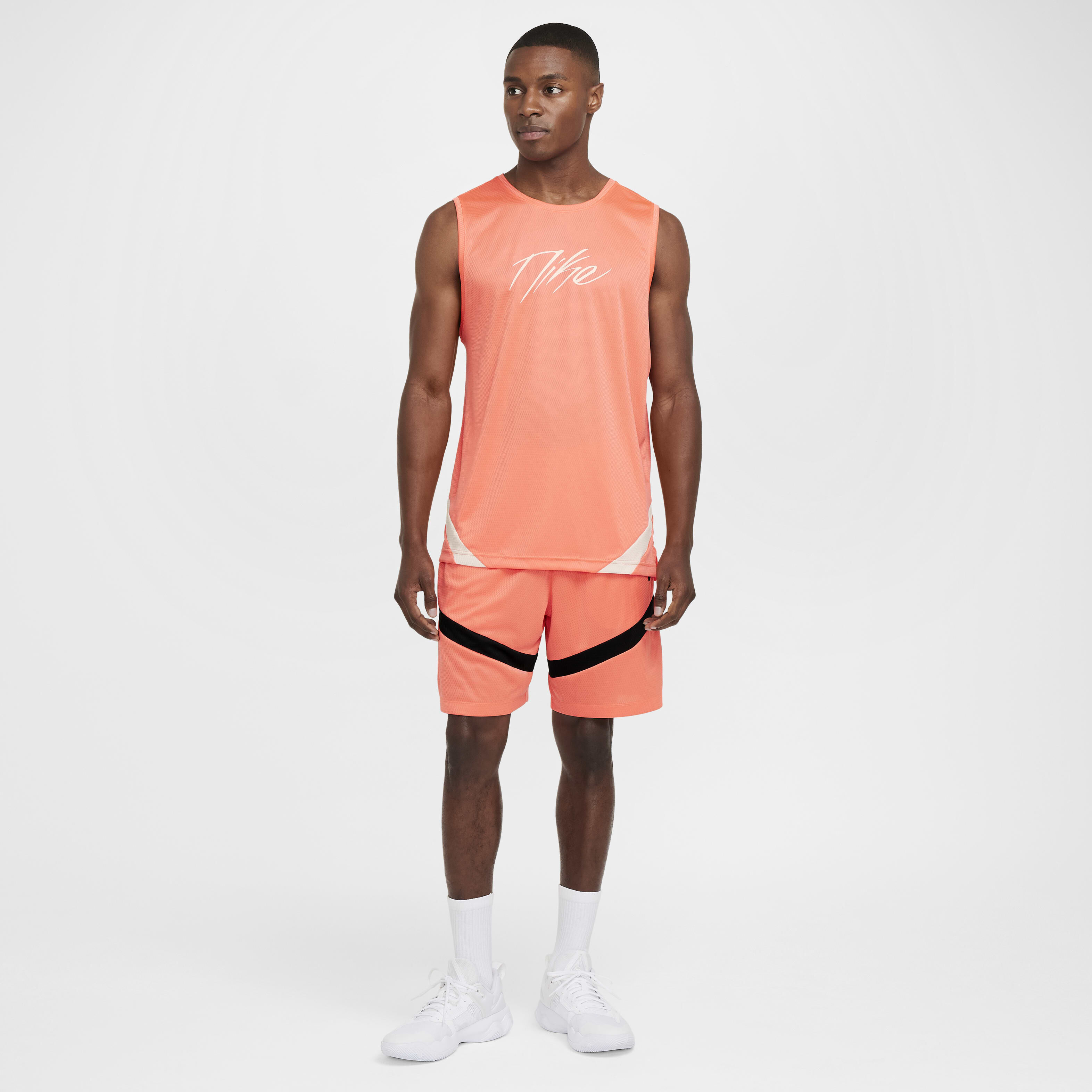 Nike Icon image number 4