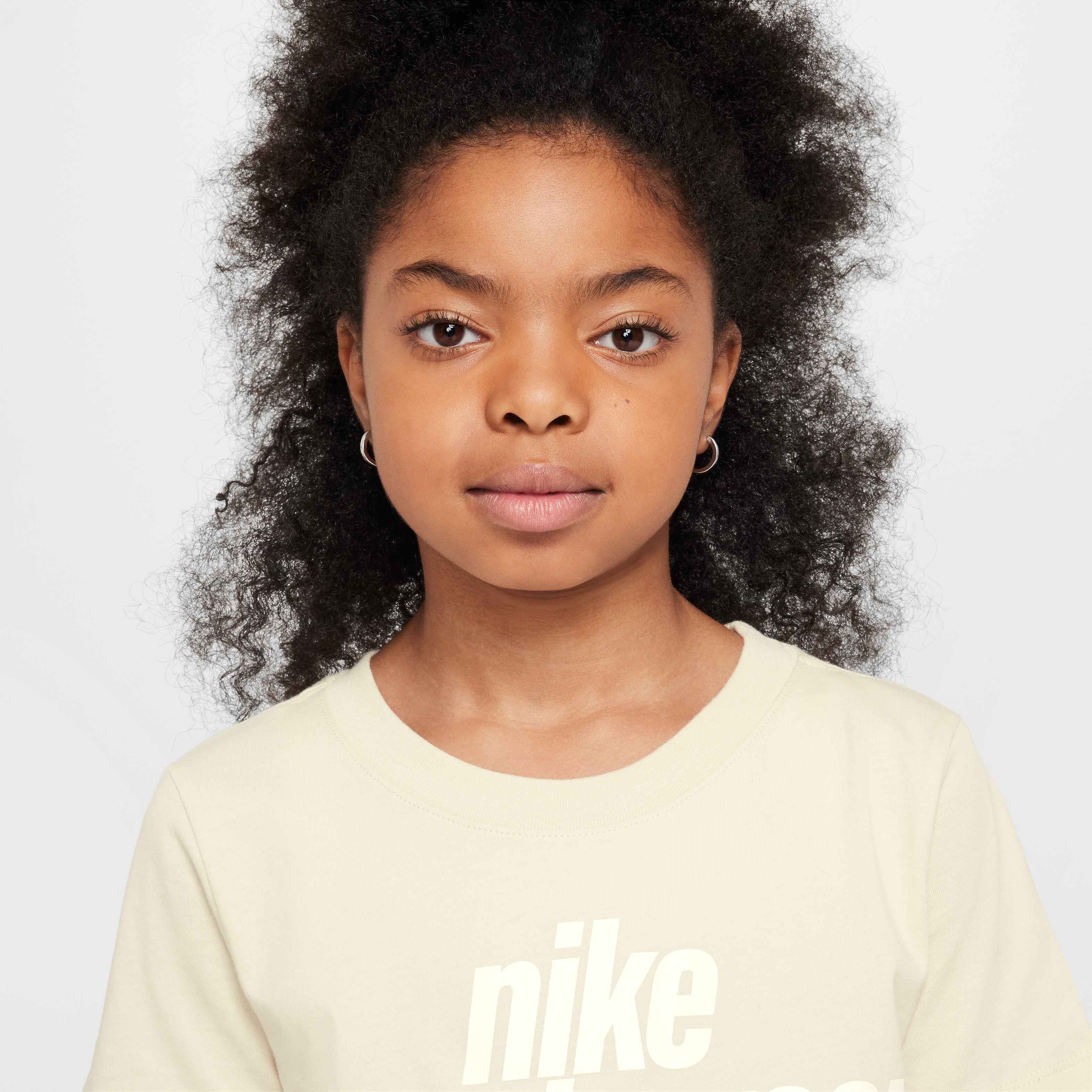 Nike Sportswear image number 2