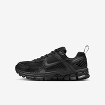 Nike Vomero 5