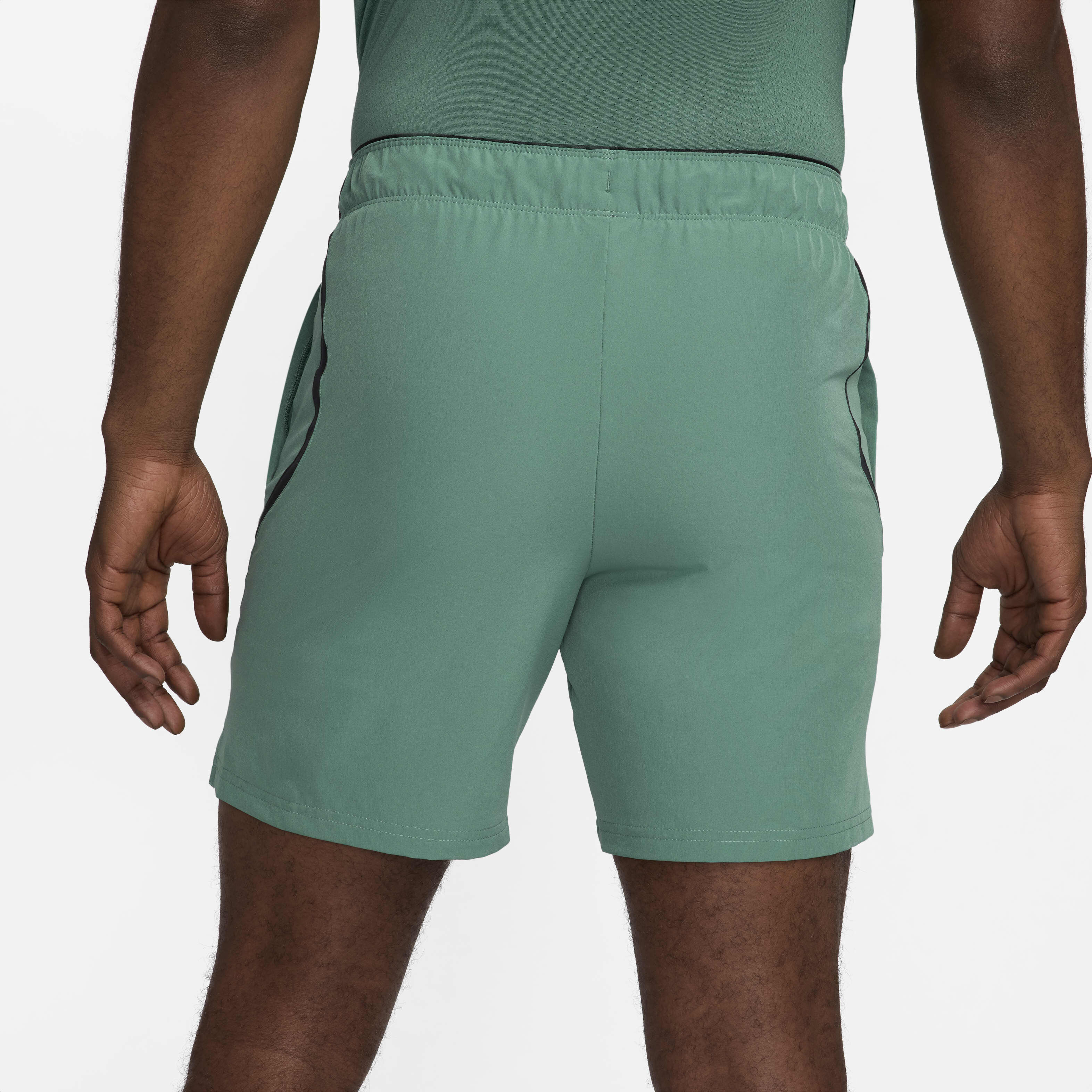 NikeCourt Advantage image number 2