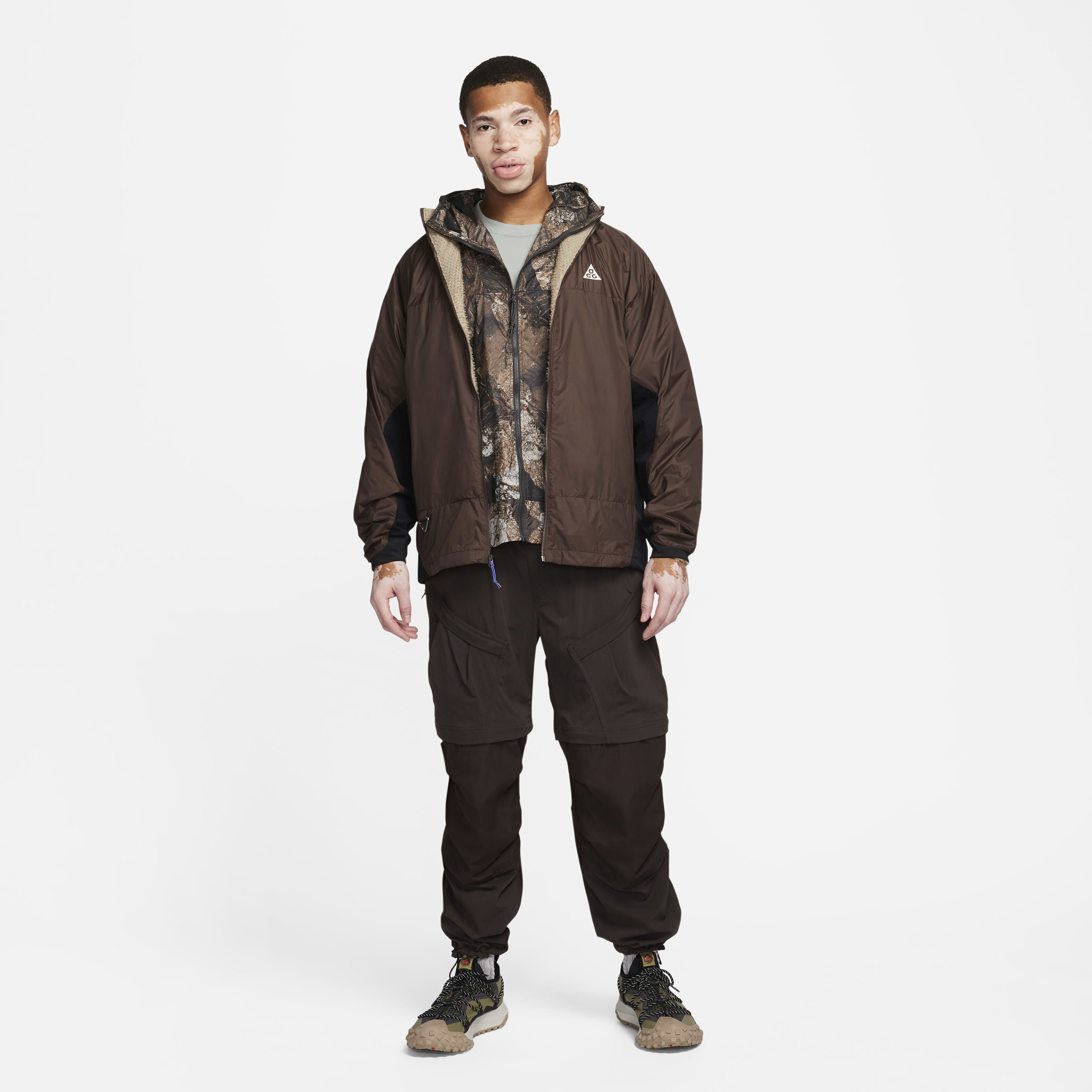 Buy Nike ACG Sierra Light Men s Jacket Baroque Brown Black Summit White Nike Kuwait Official