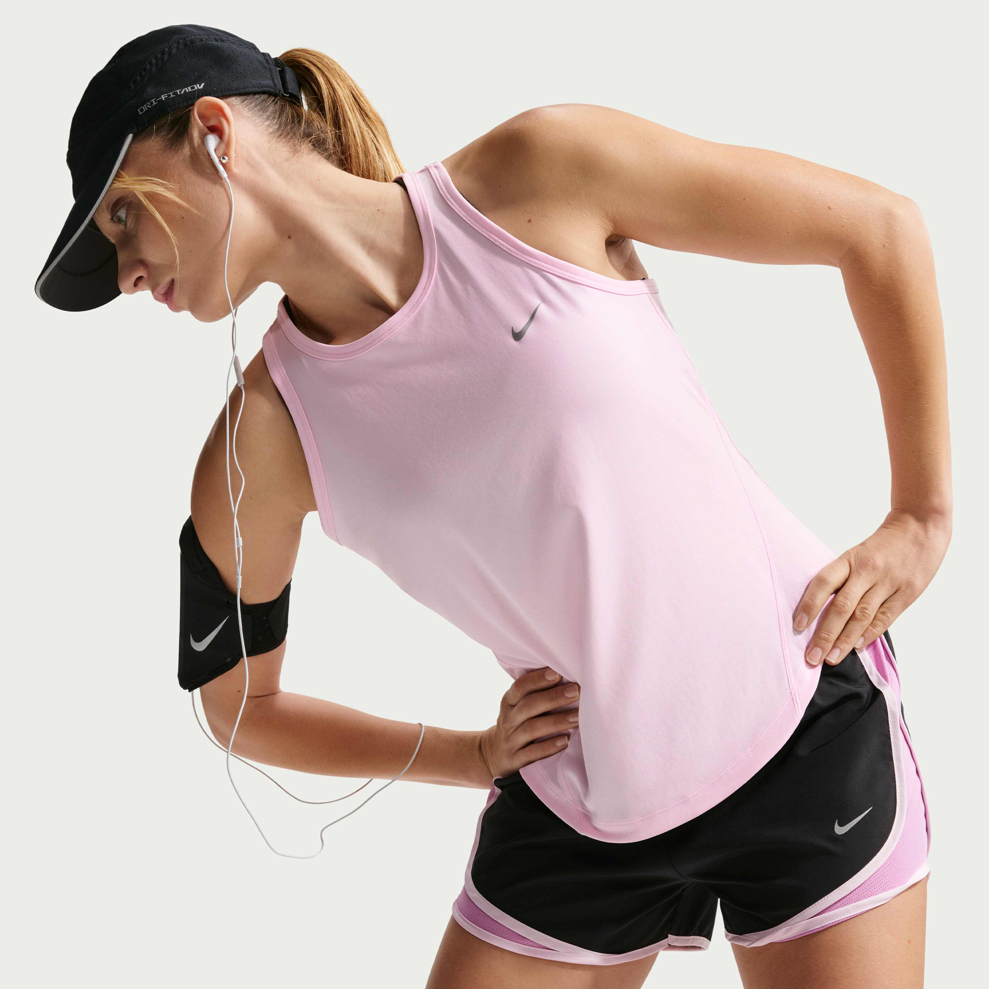 Nike Tempo image number 2