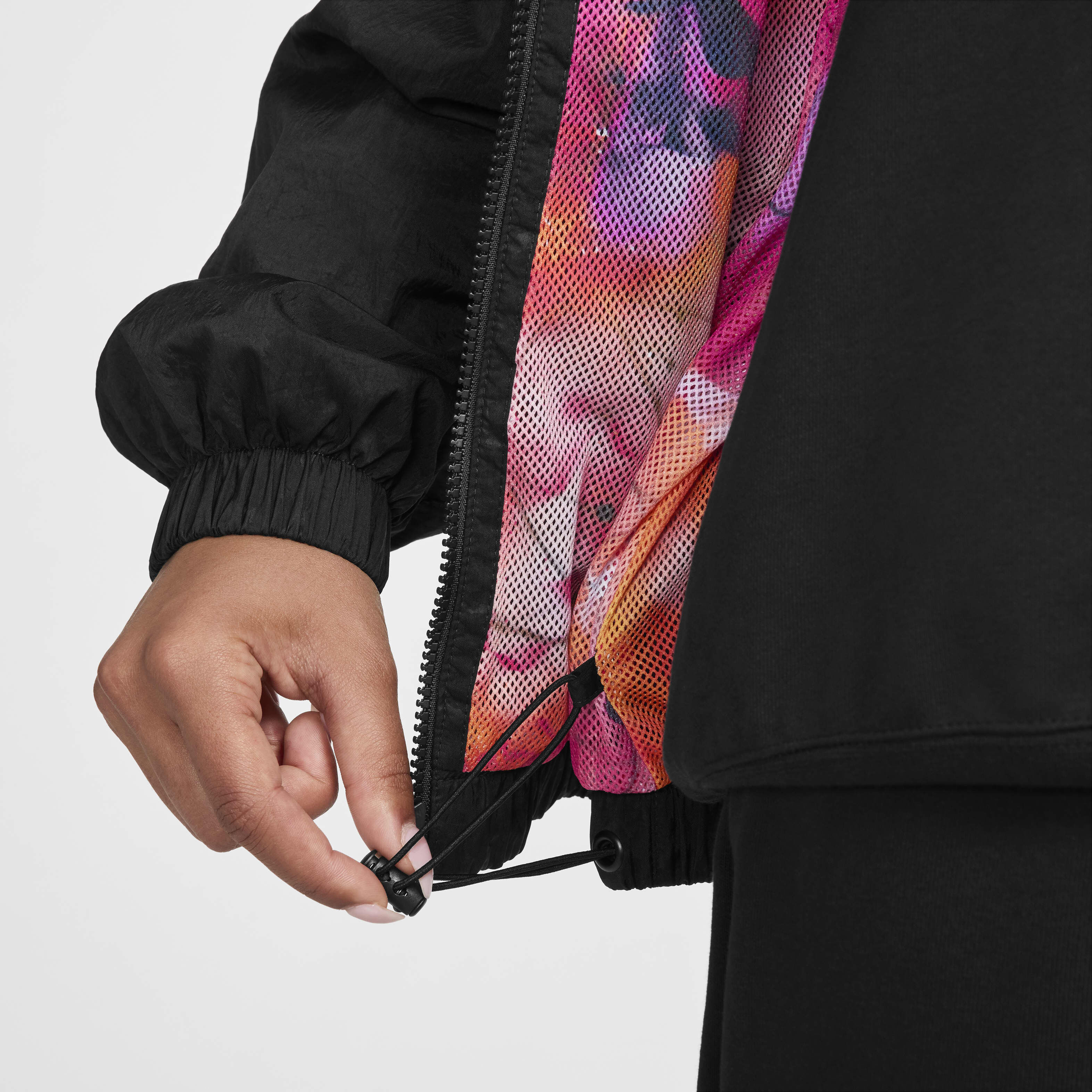 نايكي سبورتسوير بريكنج ويندرانر image number 8