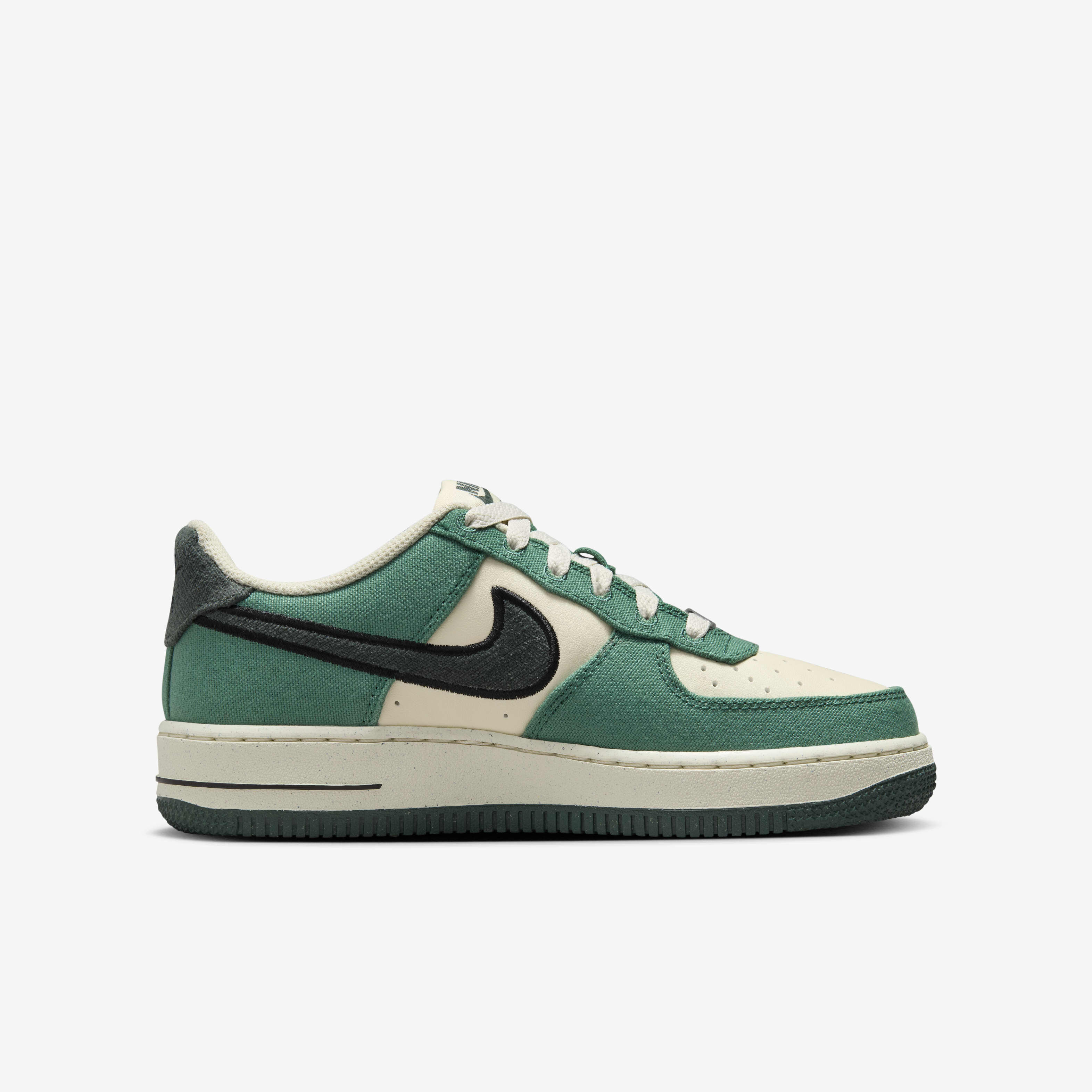 Nike Air Force 1 LV8 image number 2