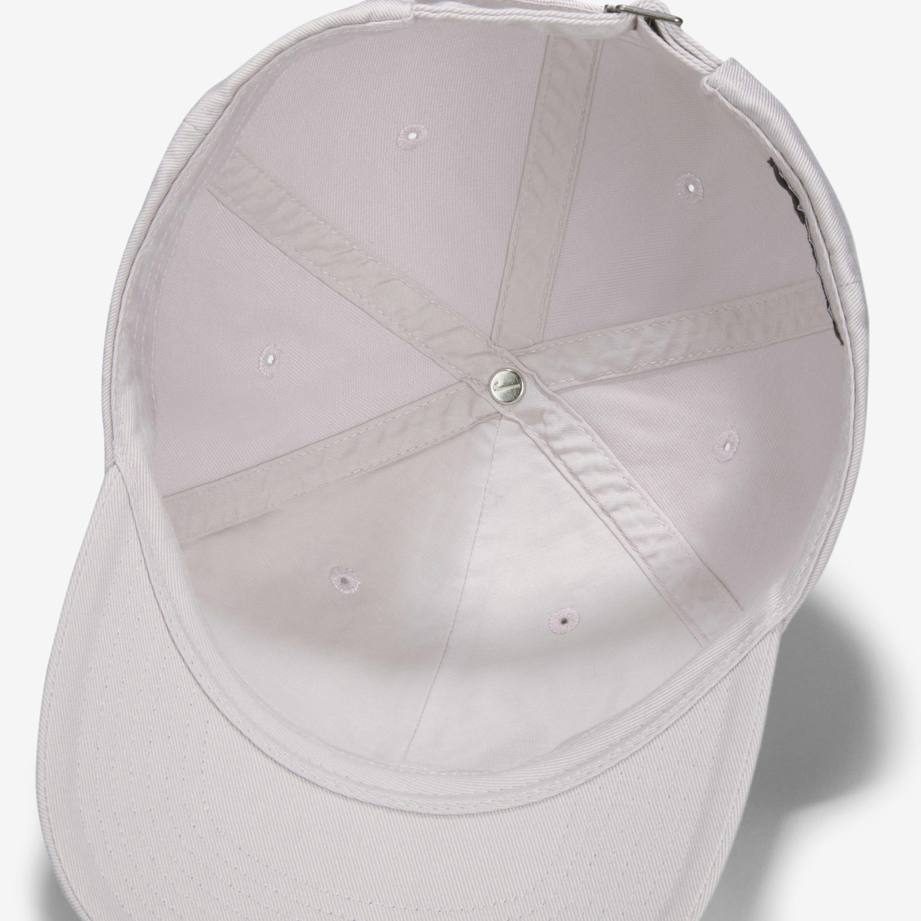 نايكي كلوب image number 4