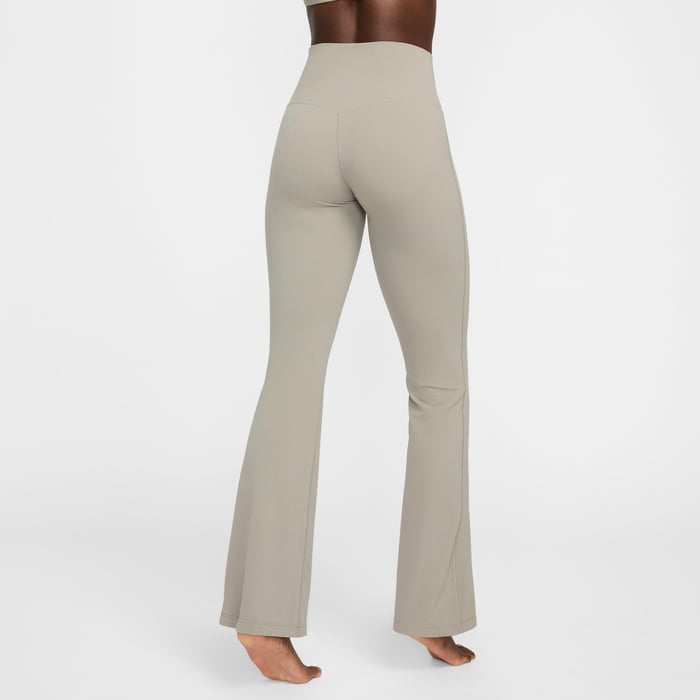 Nike Zenvy image number 1 Nike Zenvy image number 1