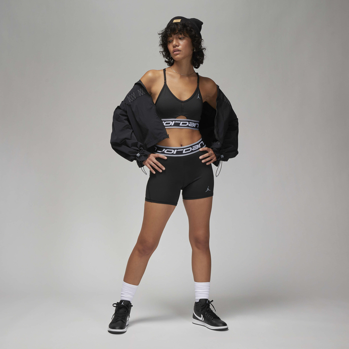 جوردن اندي image number 6 جوردن اندي image number 6