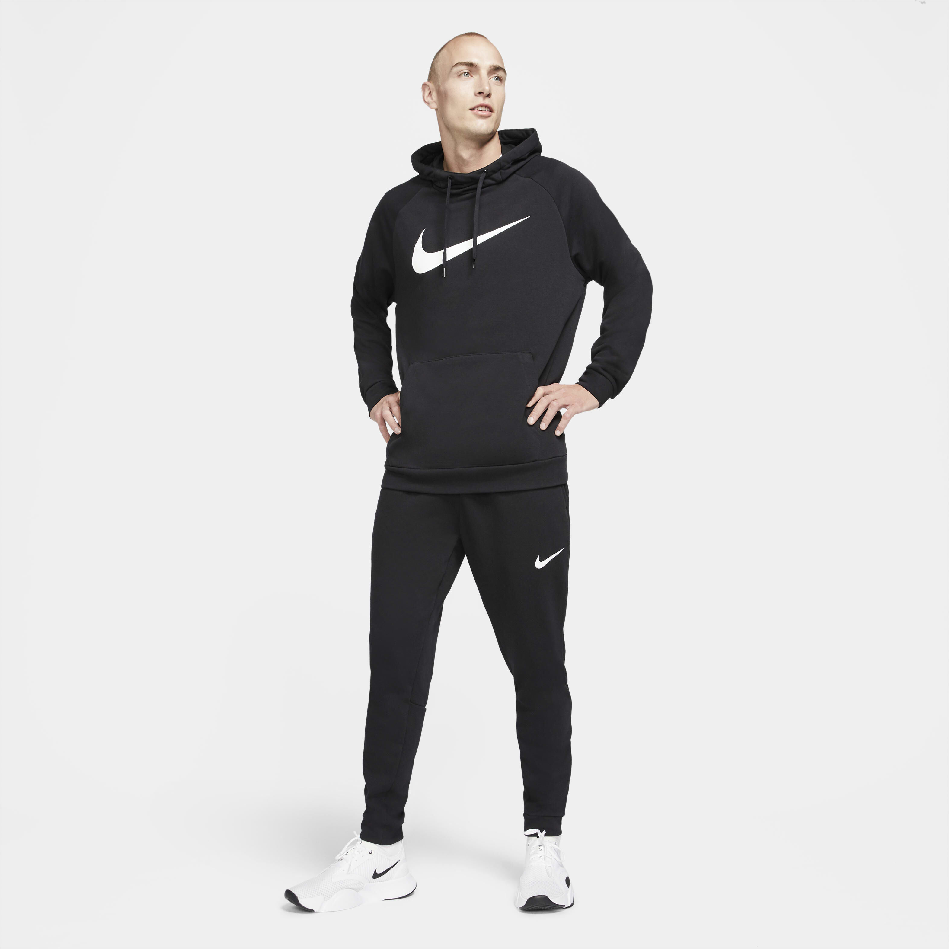 Buy Nike Dry Graphic Men s Dri FIT Hooded Fitness Pullover Hoodie Nike Kuwait Official