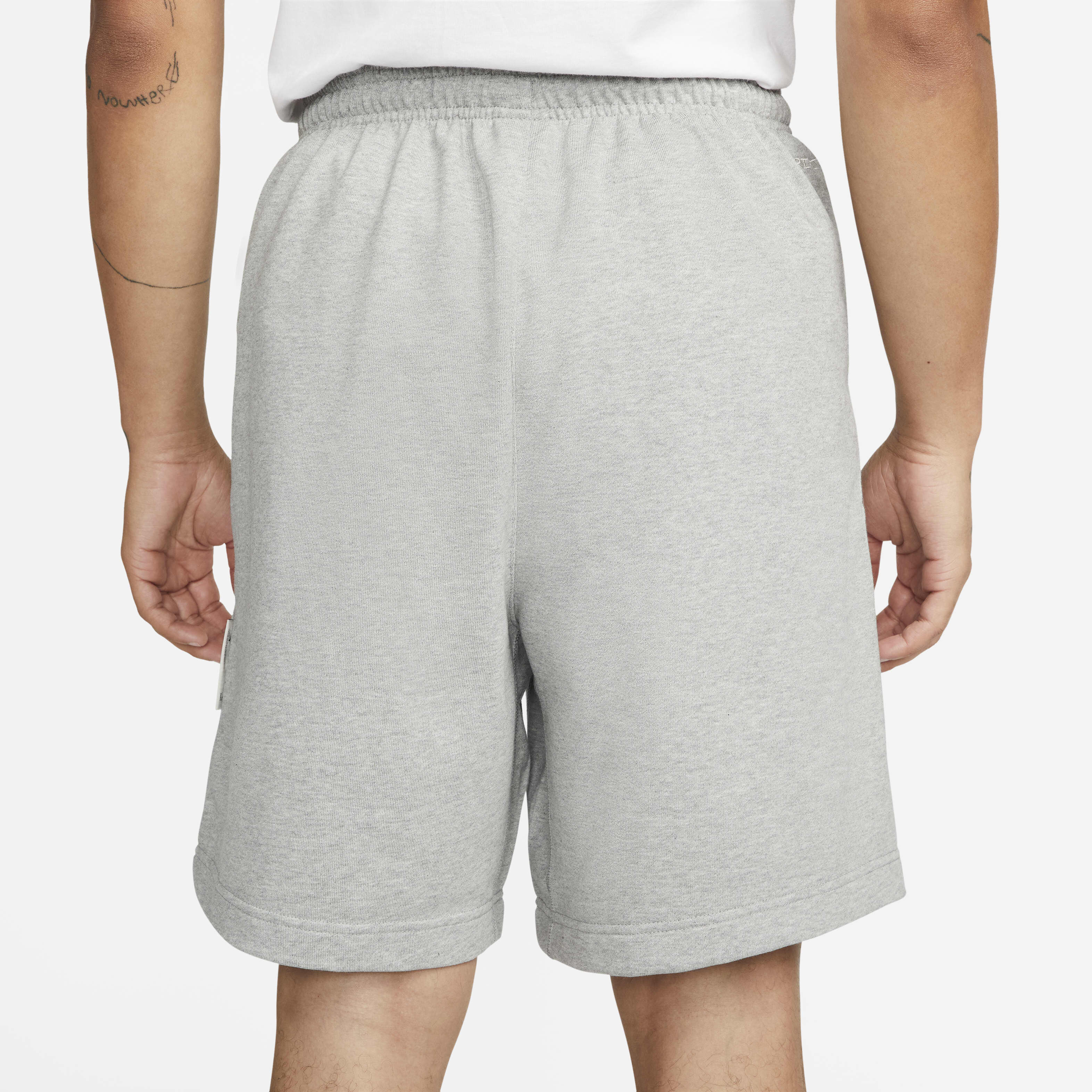Nike Standard Issue image number 3
