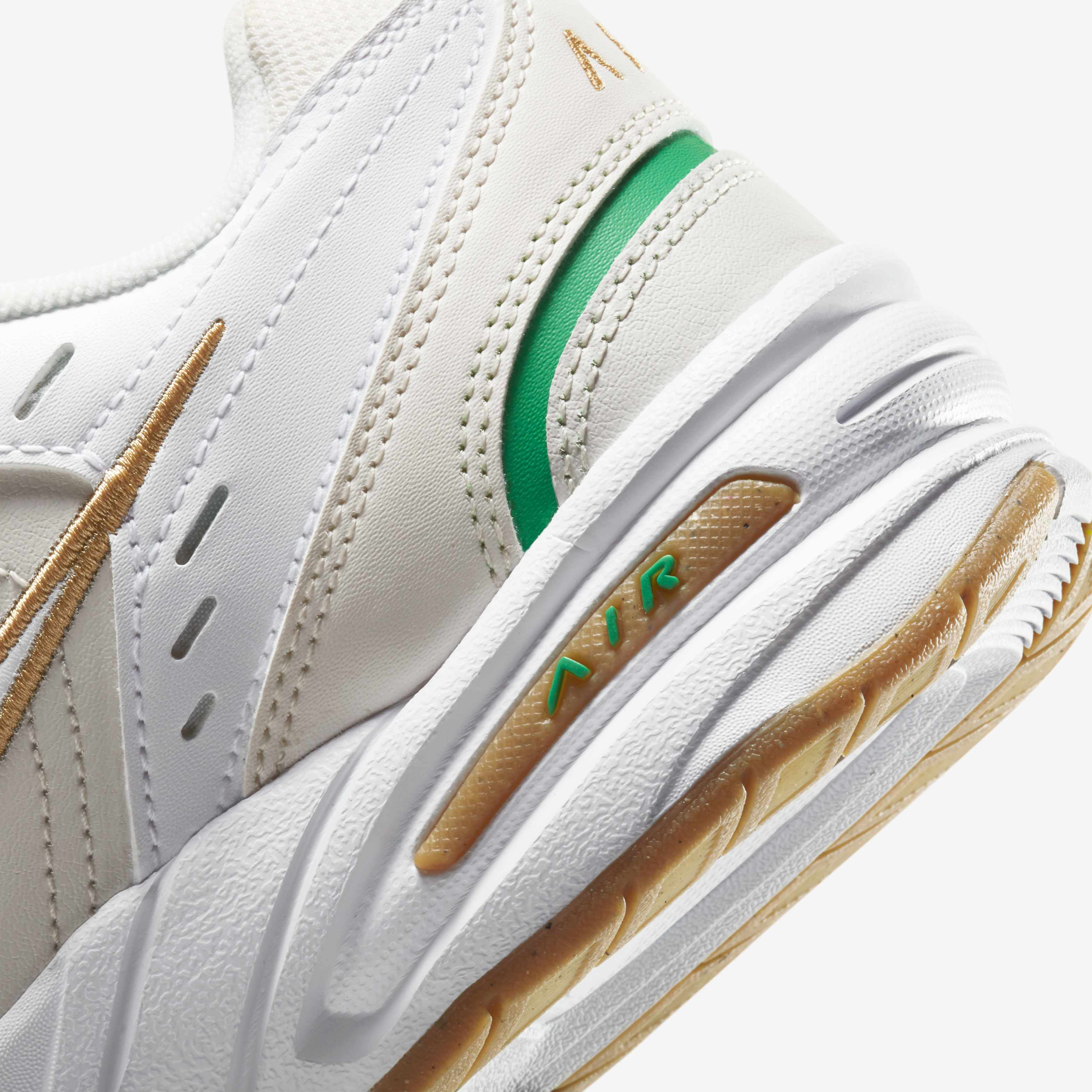 Nike Air Monarch IV image number 7