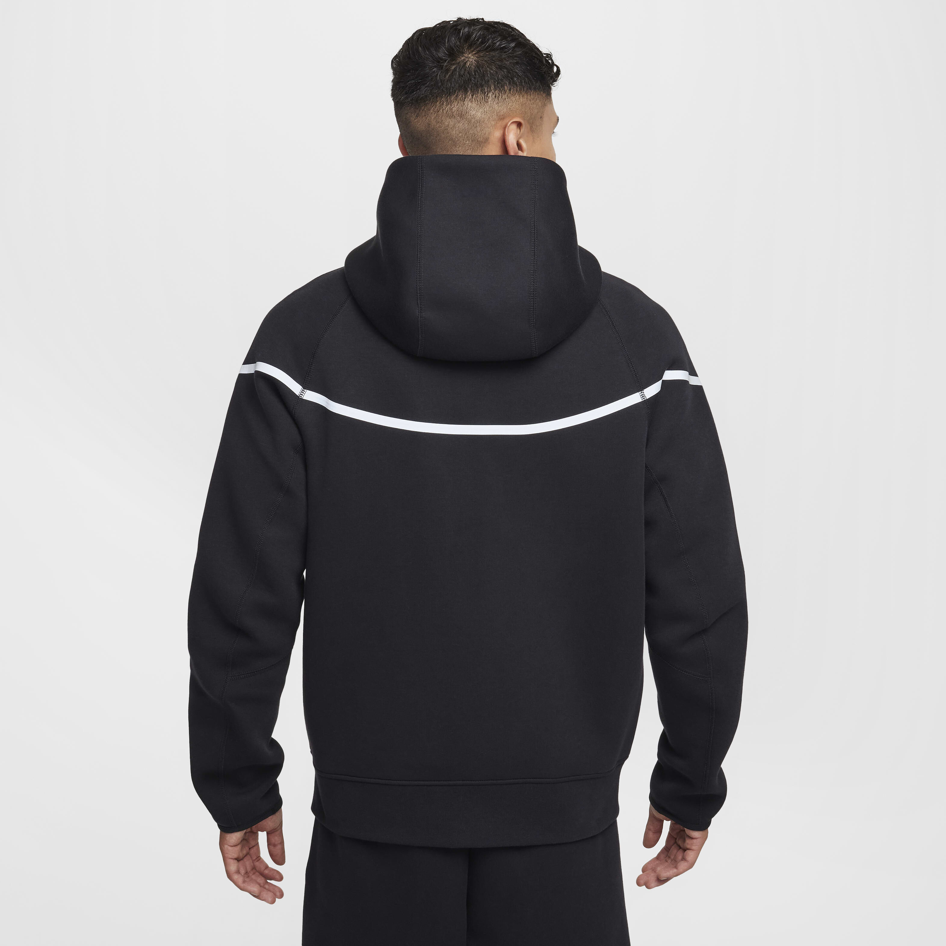 Buy Nike Tech Windrunner Men s Reflective Design Details Fleece Full Zip Jacket Nike Kuwait Official