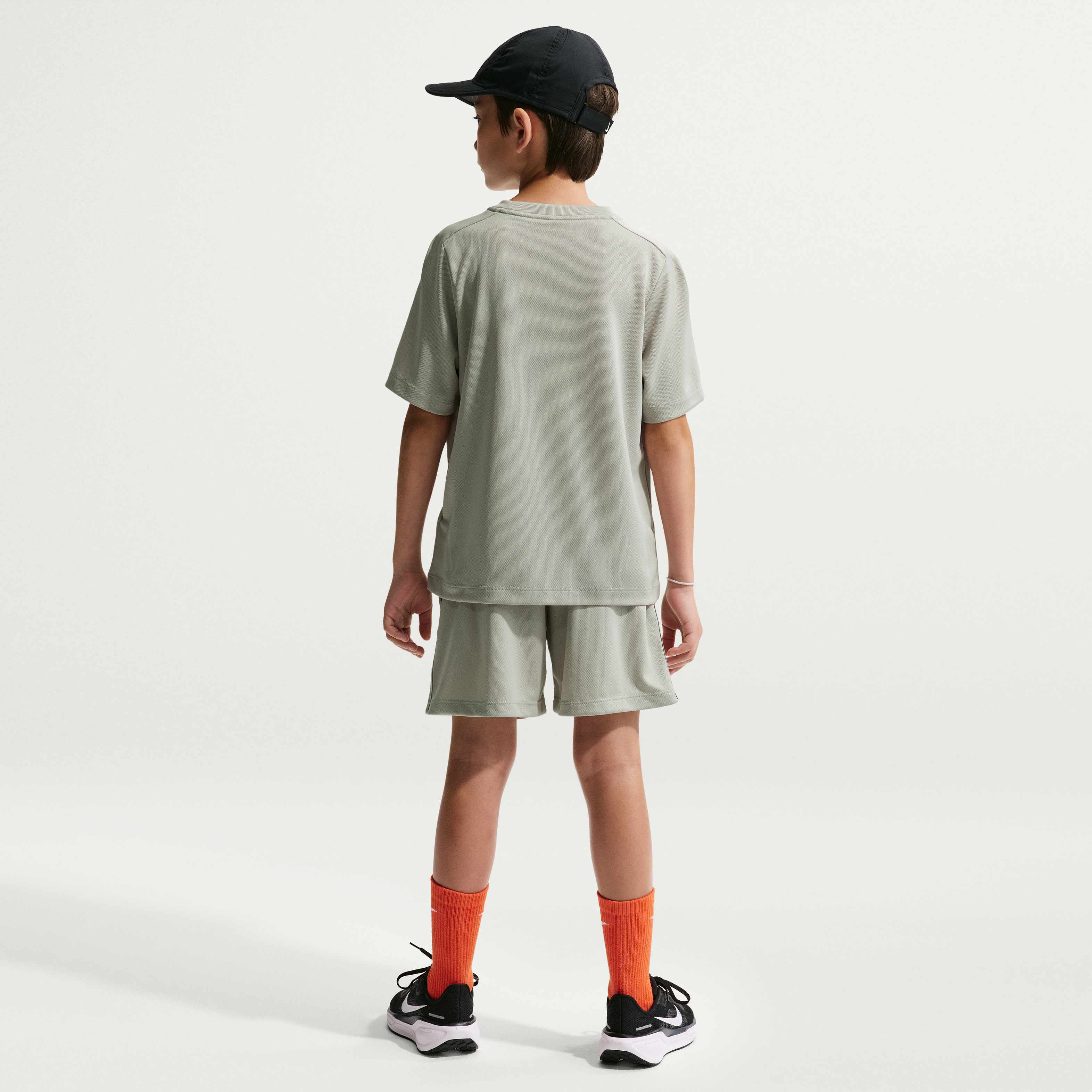 نايكي مالتي image number 4