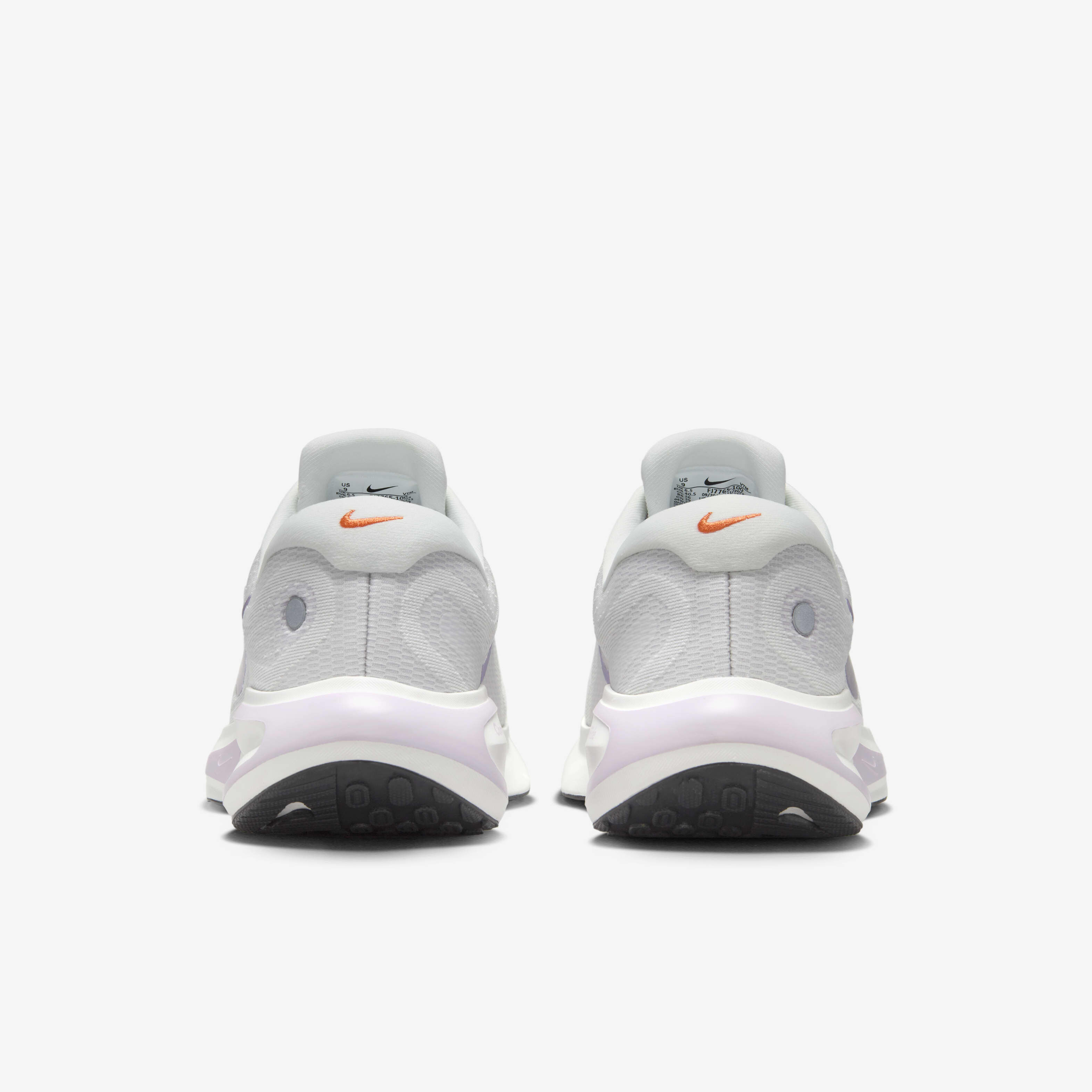 نايكي جيرني رن image number 6