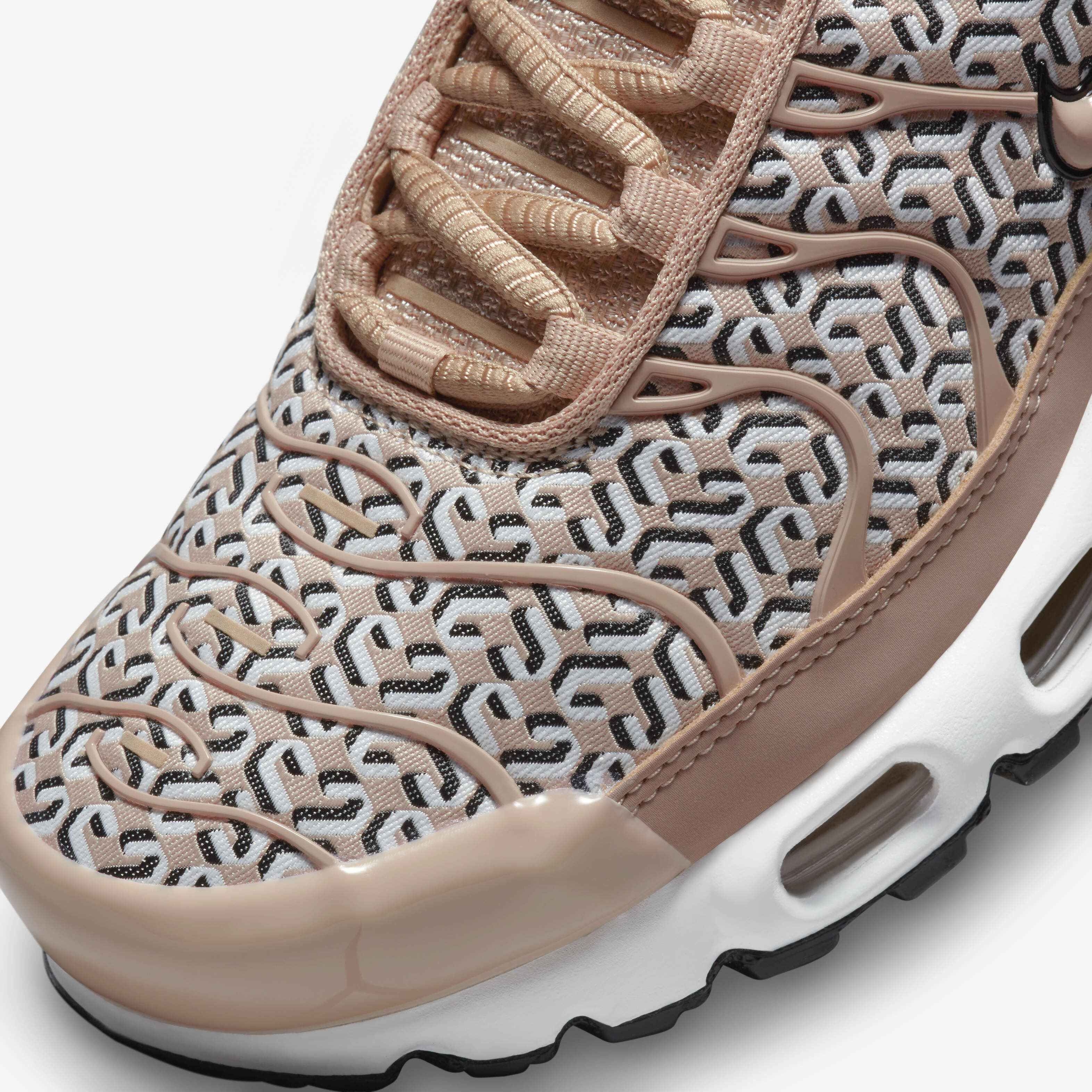 Nike Air Max Plus x Nike United image number 6