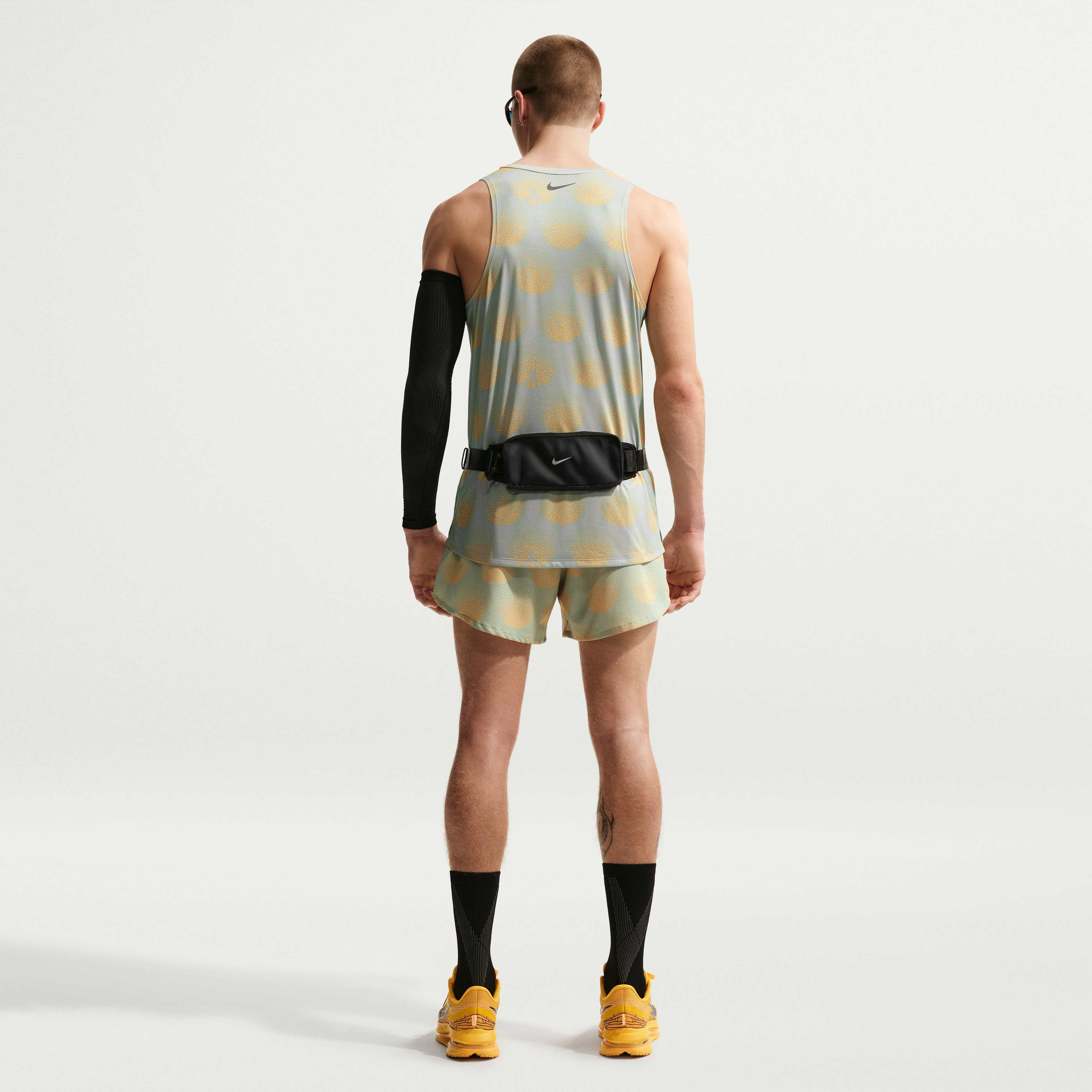 Nike Stride image number 4