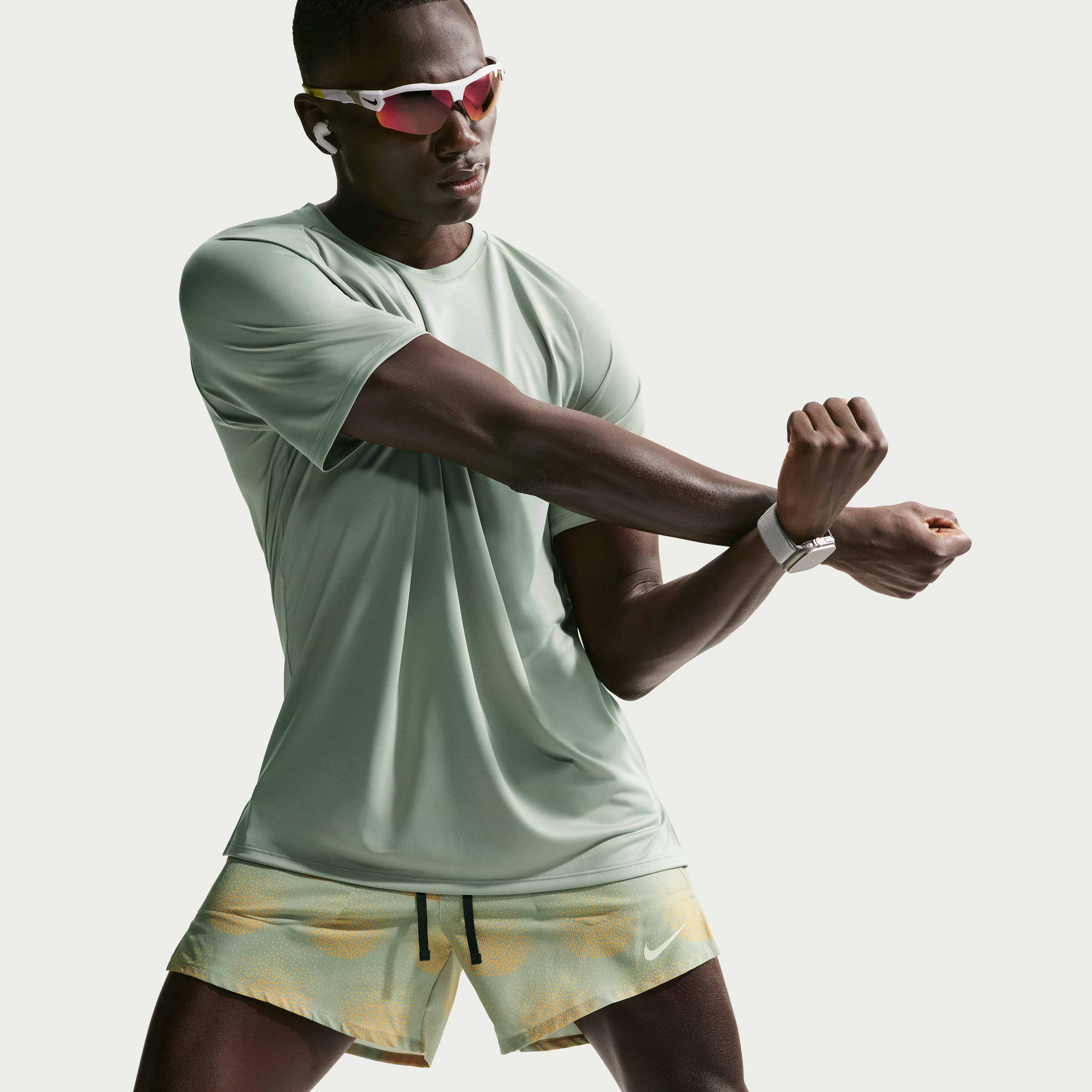 Nike Stride image number 3