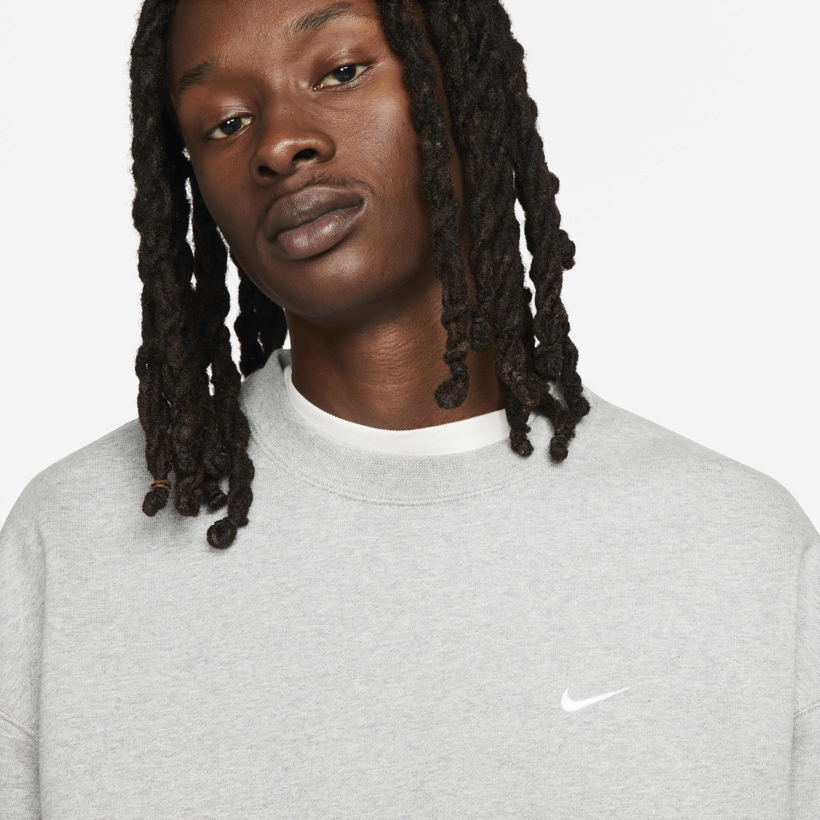 نايكي سولو سووش image number 2