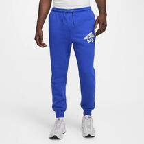 Nike Sportswear Club