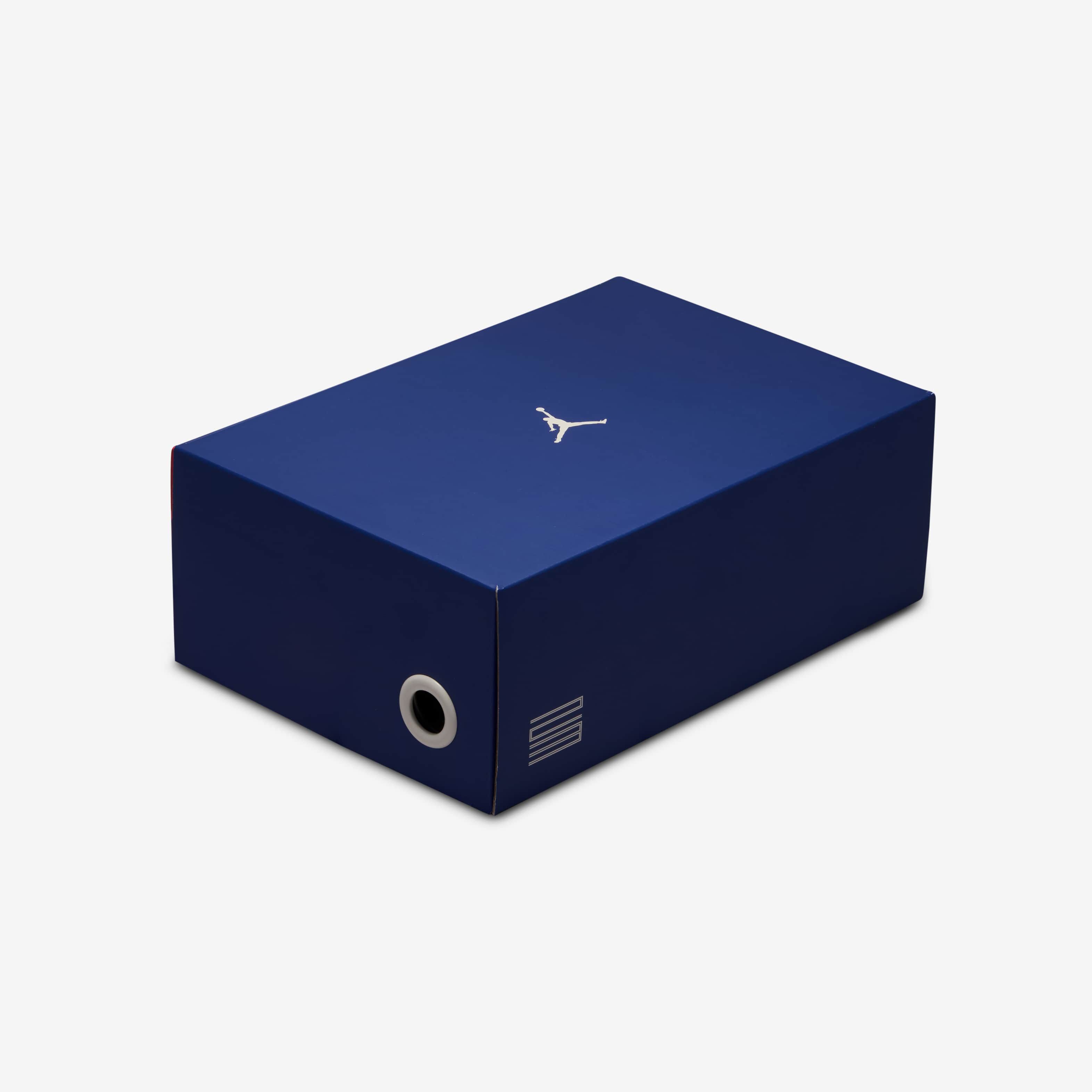 اير جوردن 11 ريترو image number 9