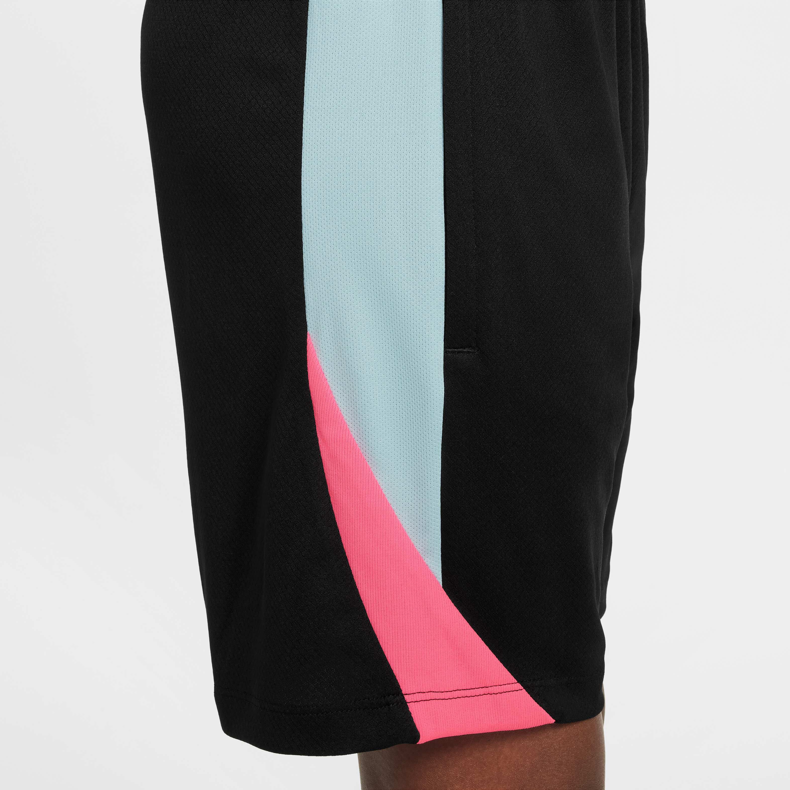 Nike Dri-FIT Strike image number 5