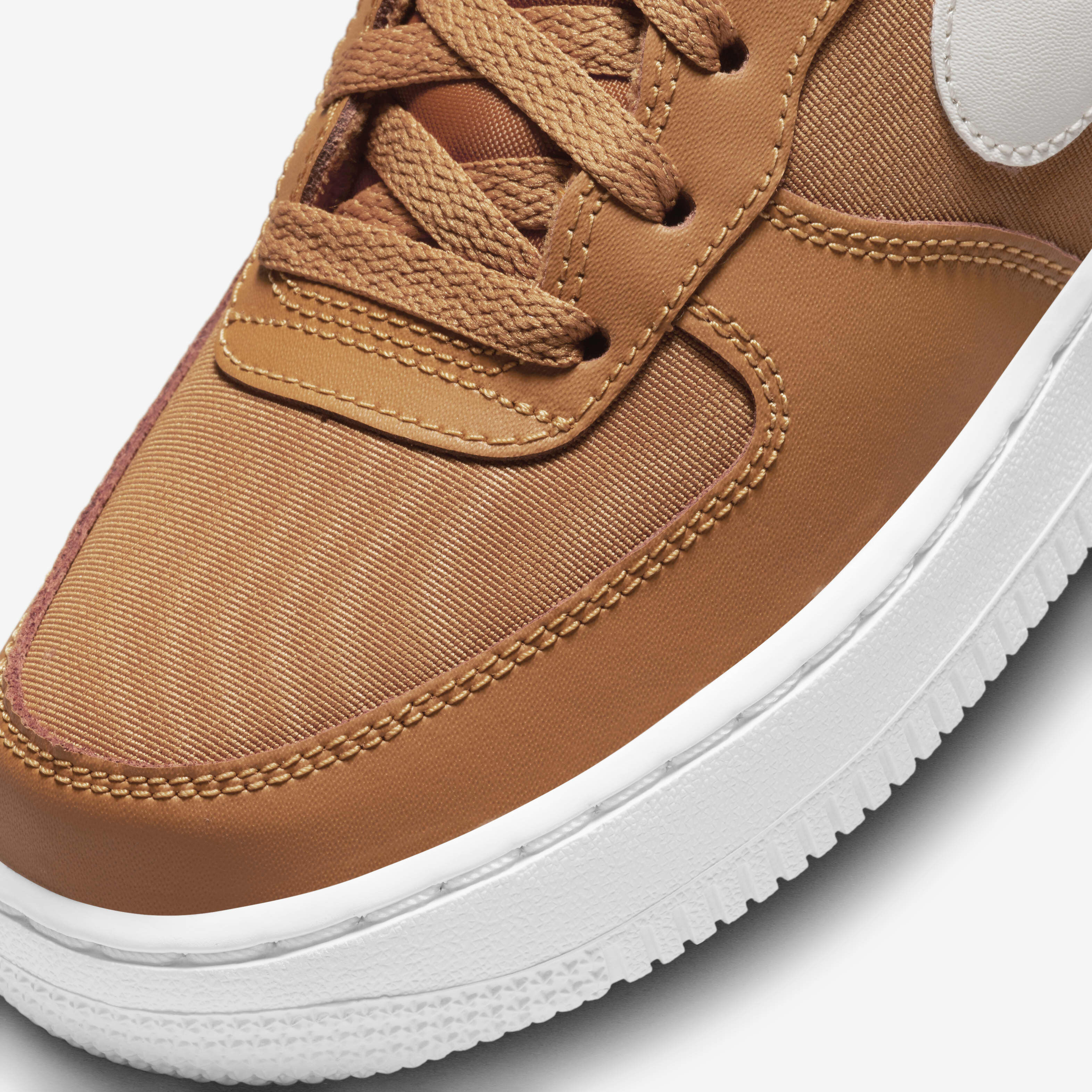 Nike lv8 2 cheap
