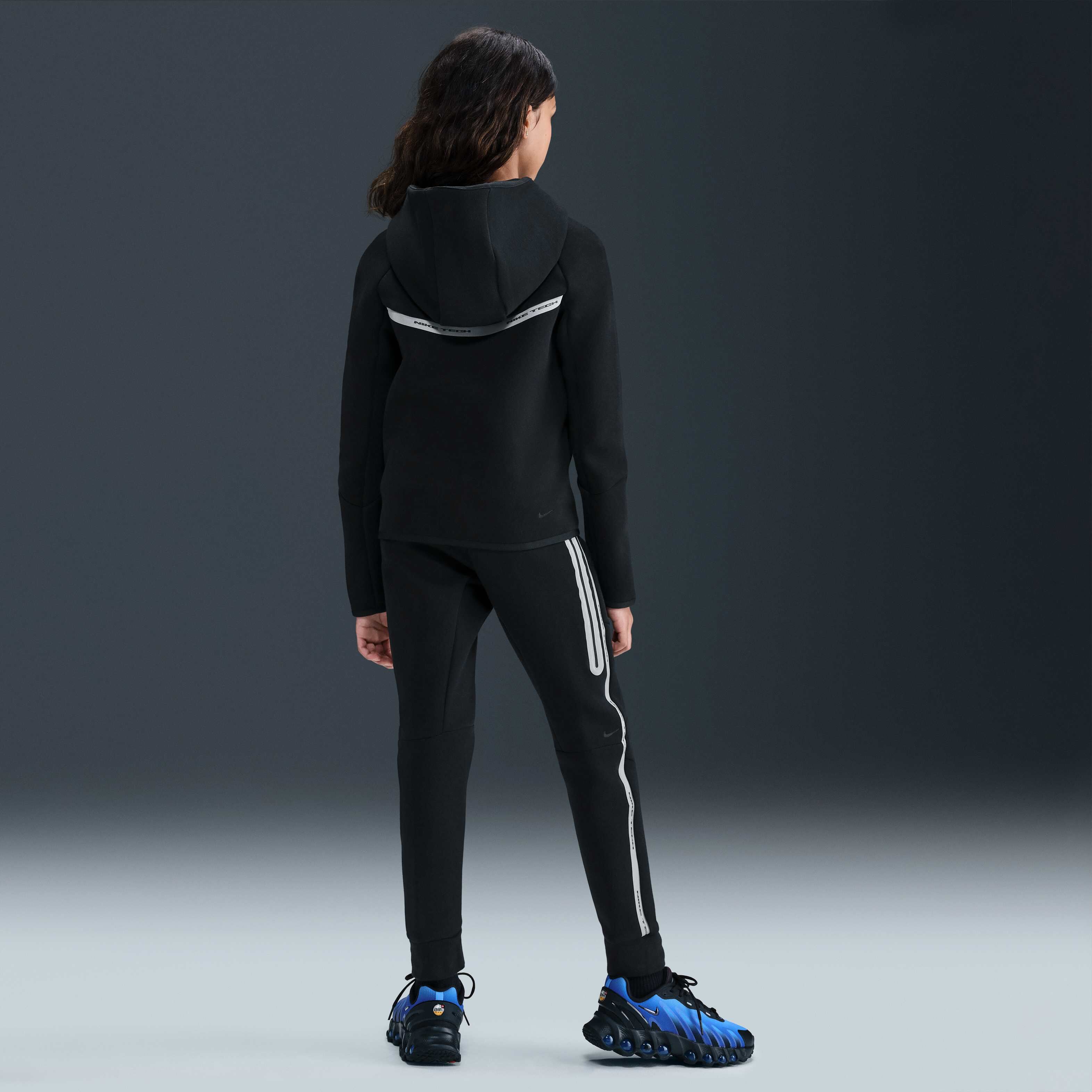 Nike Sportswear Tech Fleece image number 6