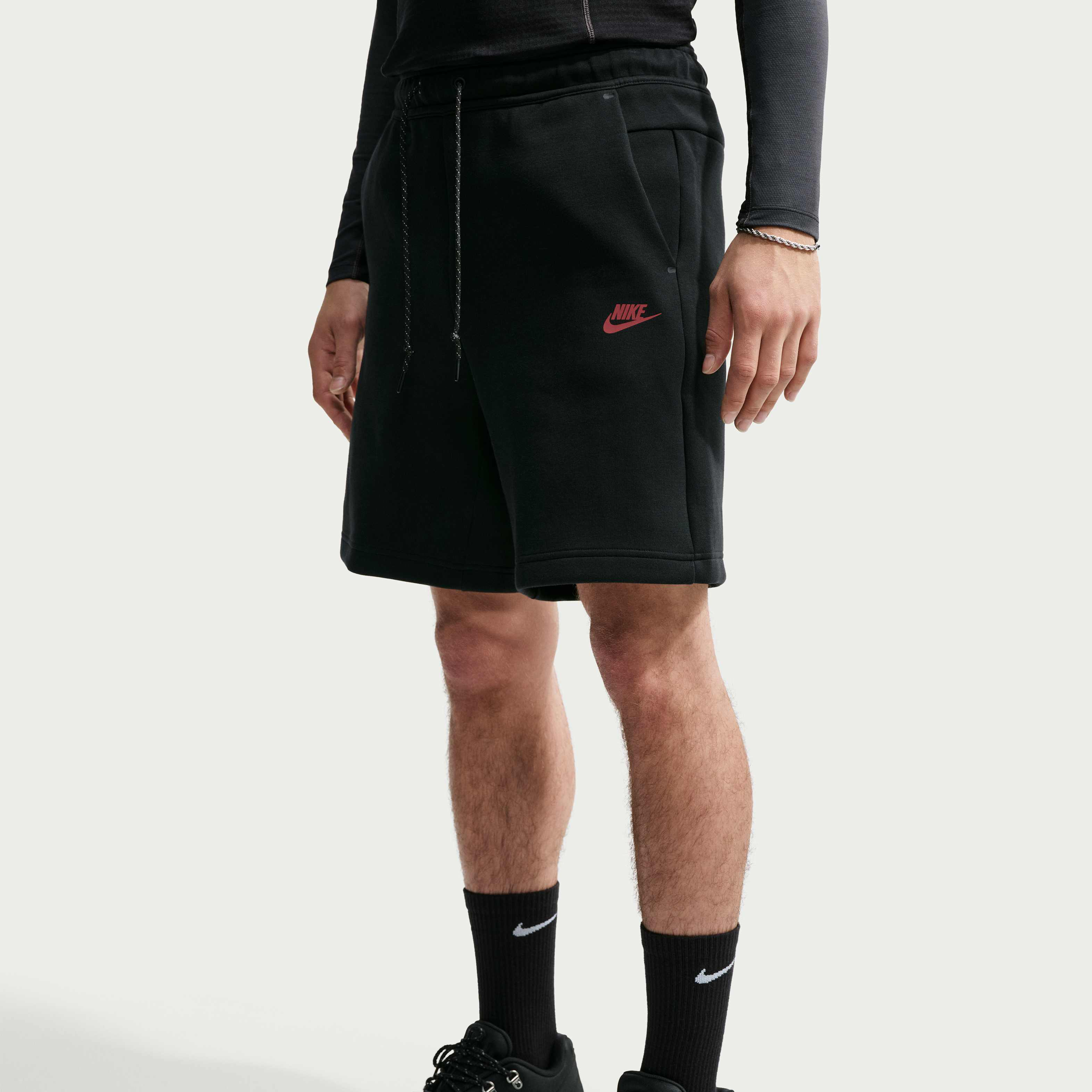 Nike Tech image number 1