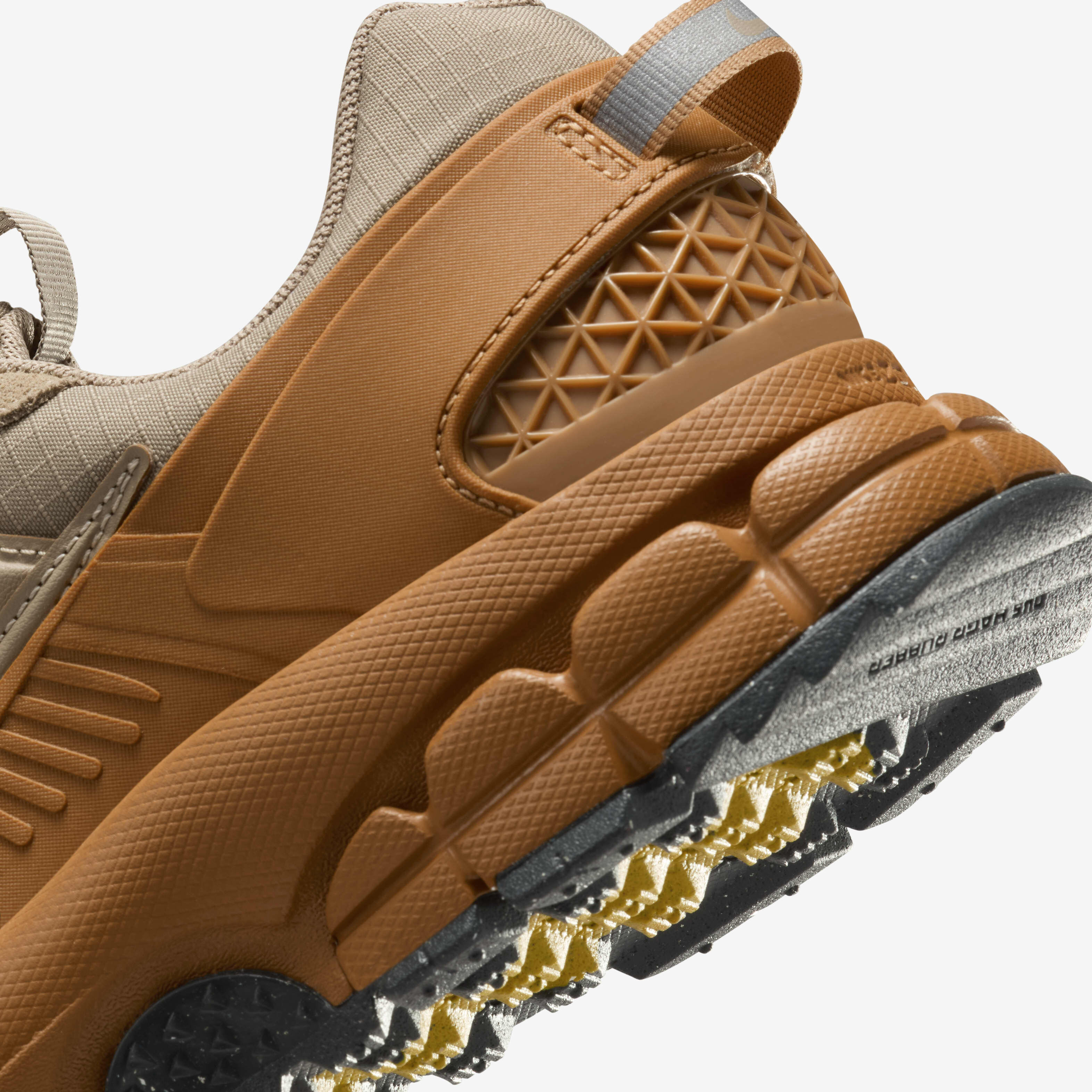 نايكي زووم فوميرو روم image number 7