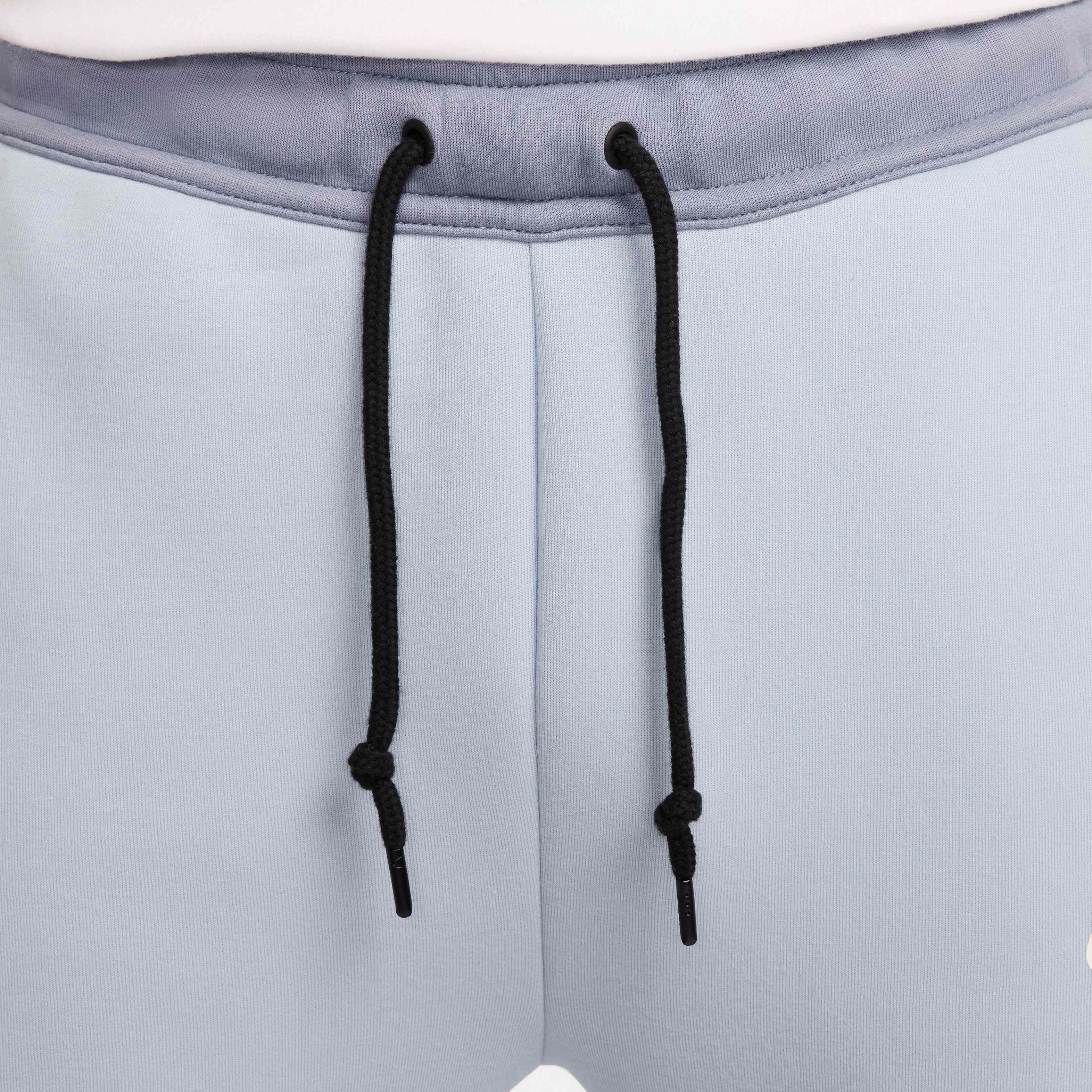 نايكي سبورتسوير تك فليس image number 2