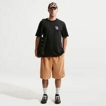 نايكي اس بي