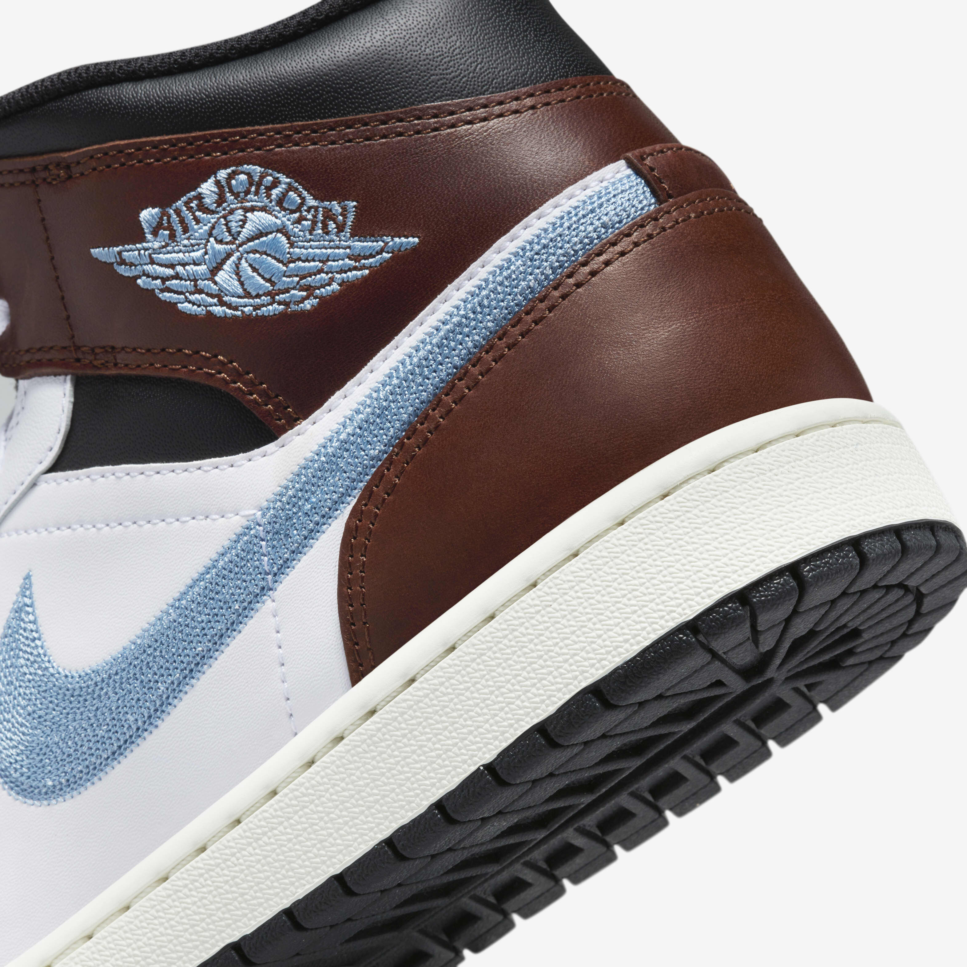 Buy Air Jordan 1 Mid SE Men s Shoes White Black Sail Blue Grey Nike Kuwait Official