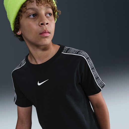 Kids' T-Shirts-Nike, Nike Sportswear, Older Kids' T-Shirt