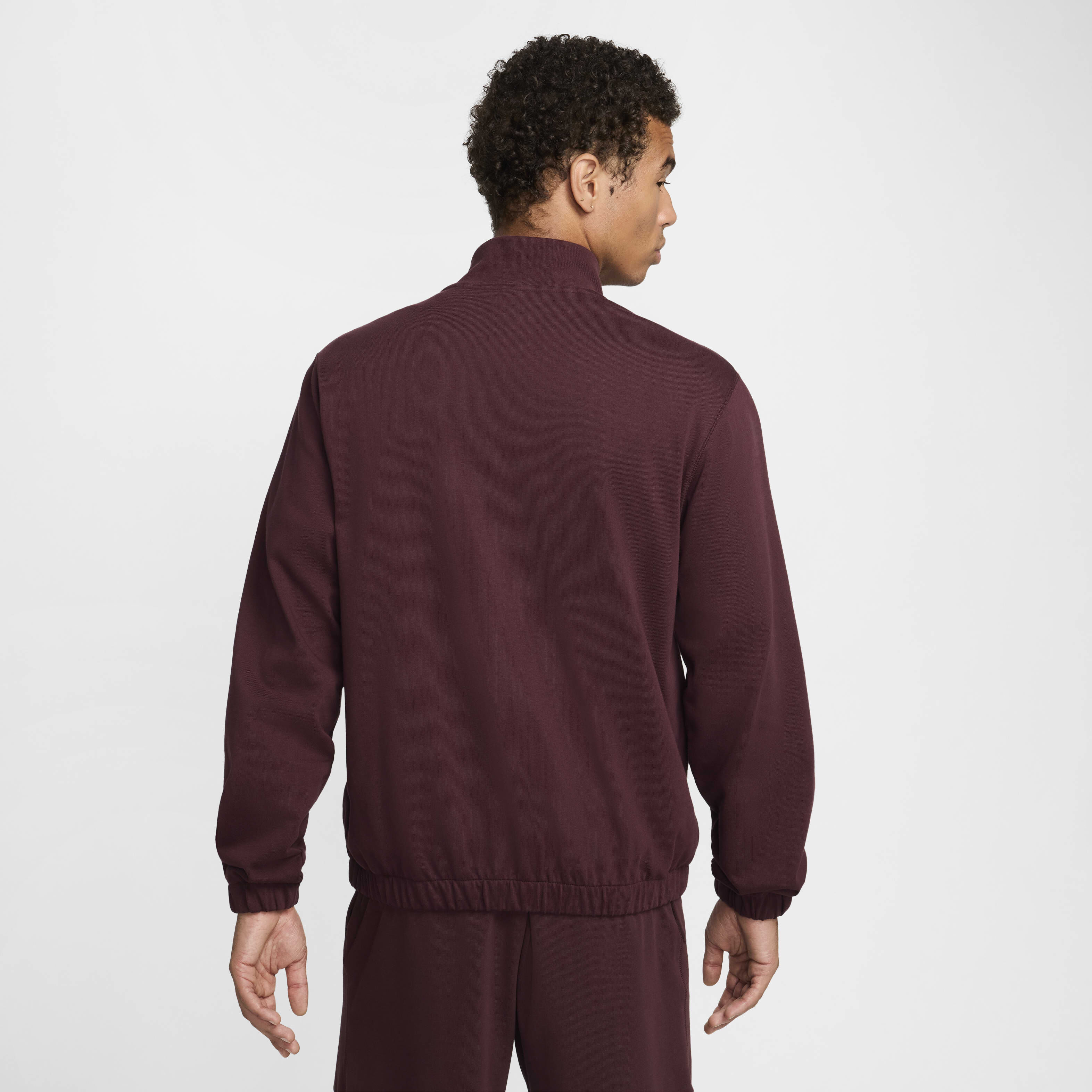 نايكي كلوب image number 1