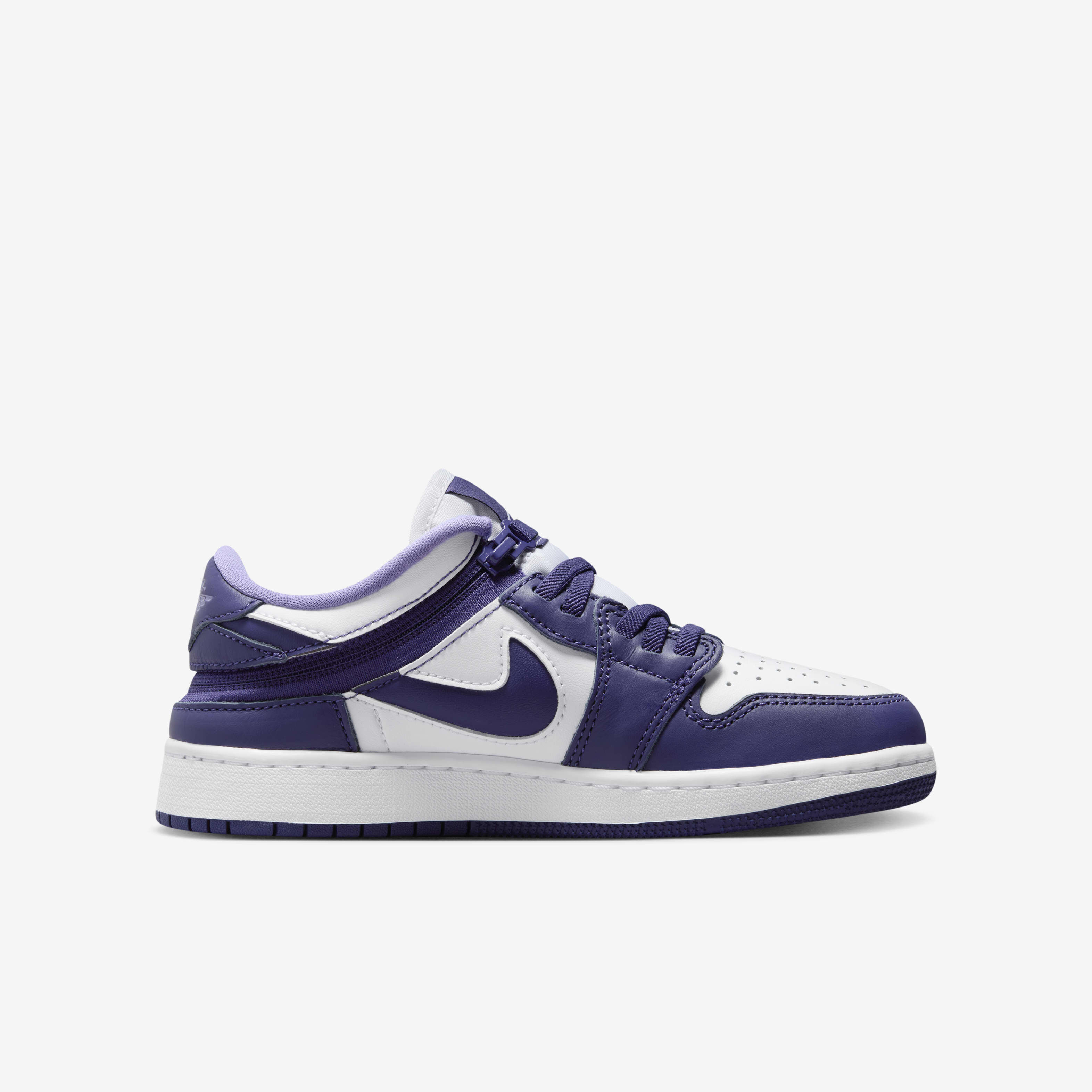 Air Jordan 1 Low FlyEase image number 2
