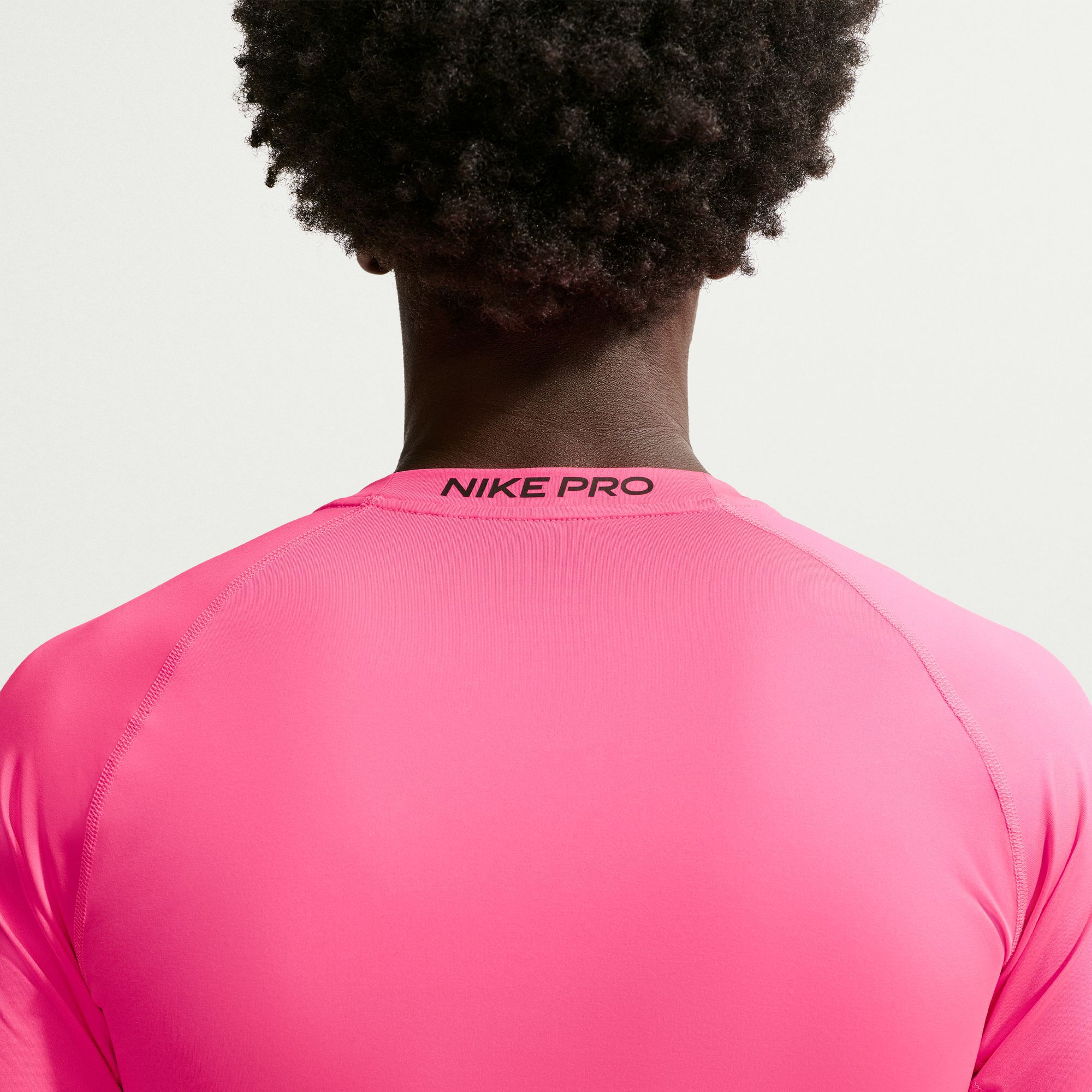 Nike Pro image number 3