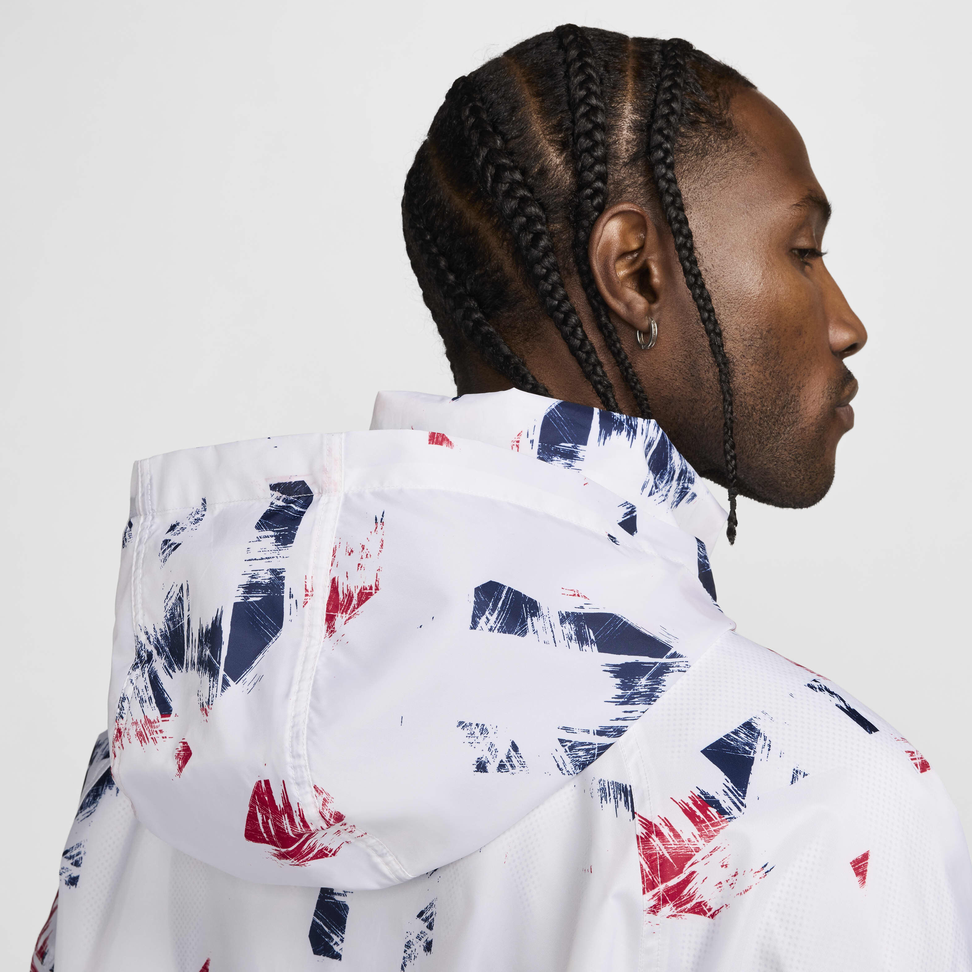 Paris Saint-Germain Windrunner image number 6