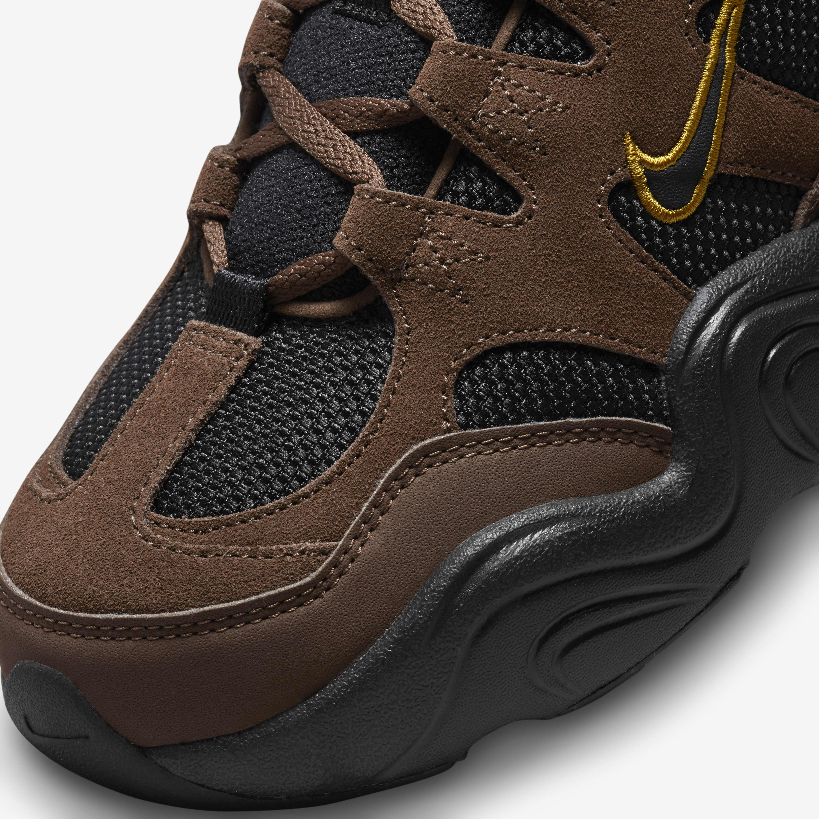 [NIKE]★WS Tech Hera Kocao Wow Bronze Black★ Amazon.com | Nike Tech Hera Men's Shoes (FJ9532-200, Cacao