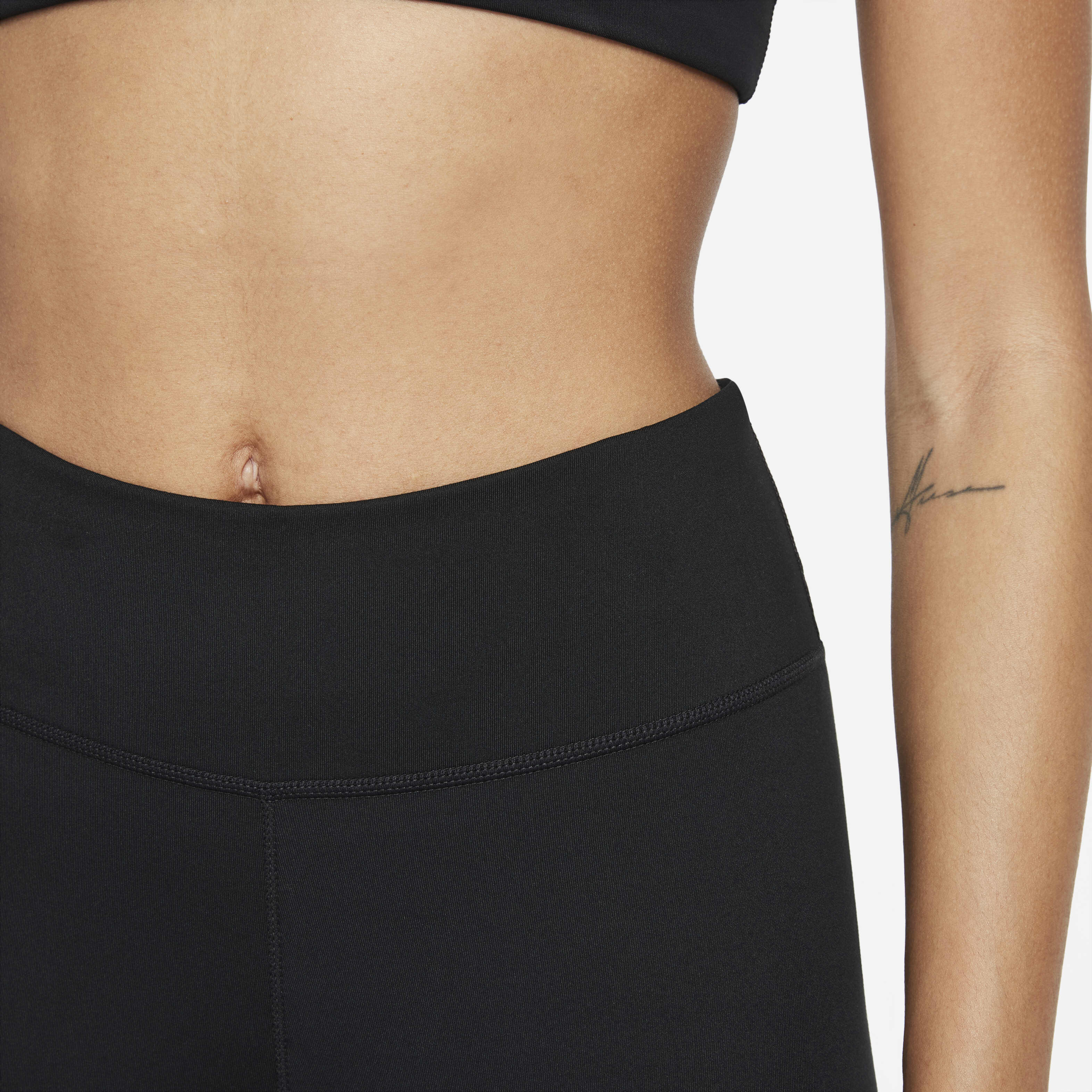 Nike Dri-FIT One Icon Clash image number 2