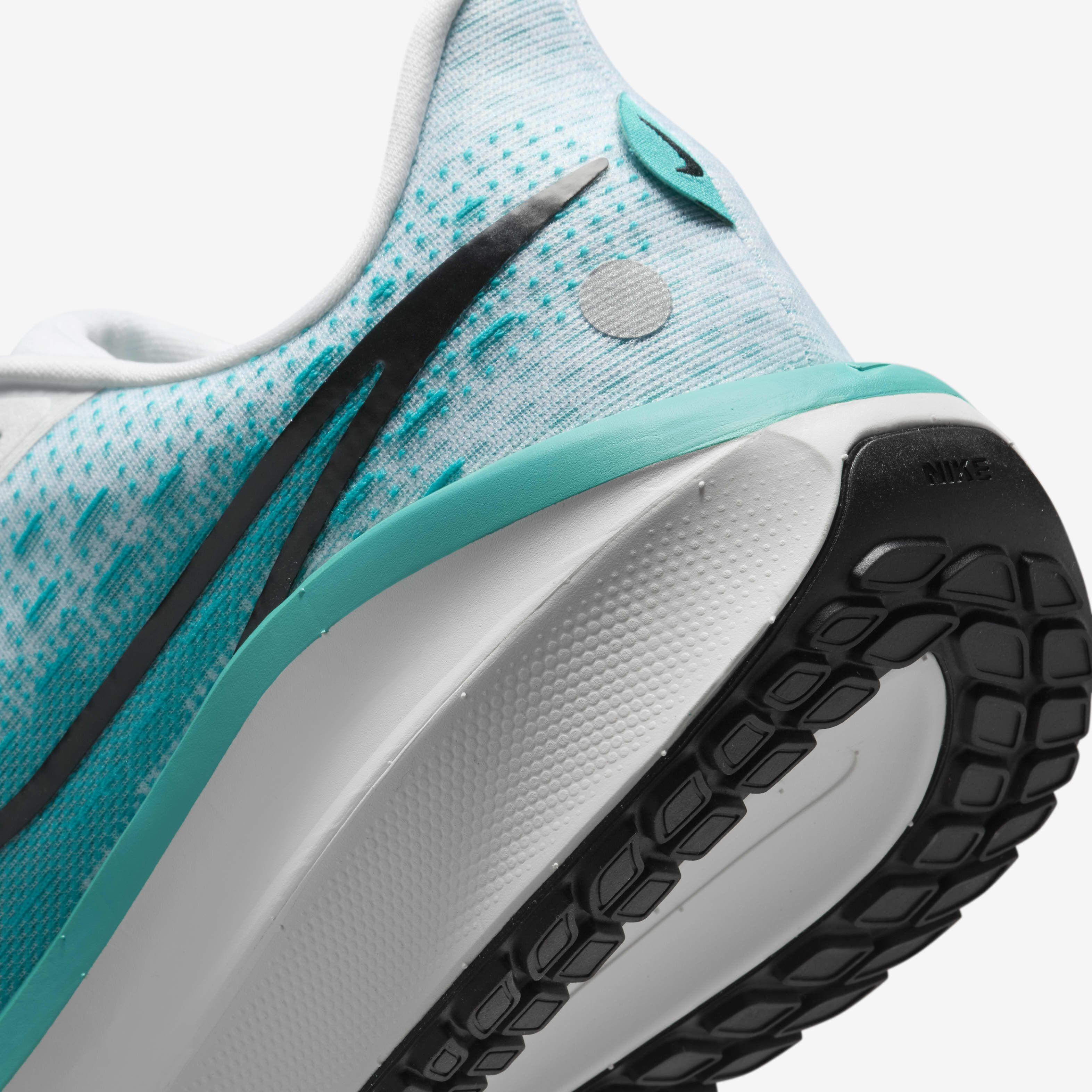 Nike vomero 7 clearance