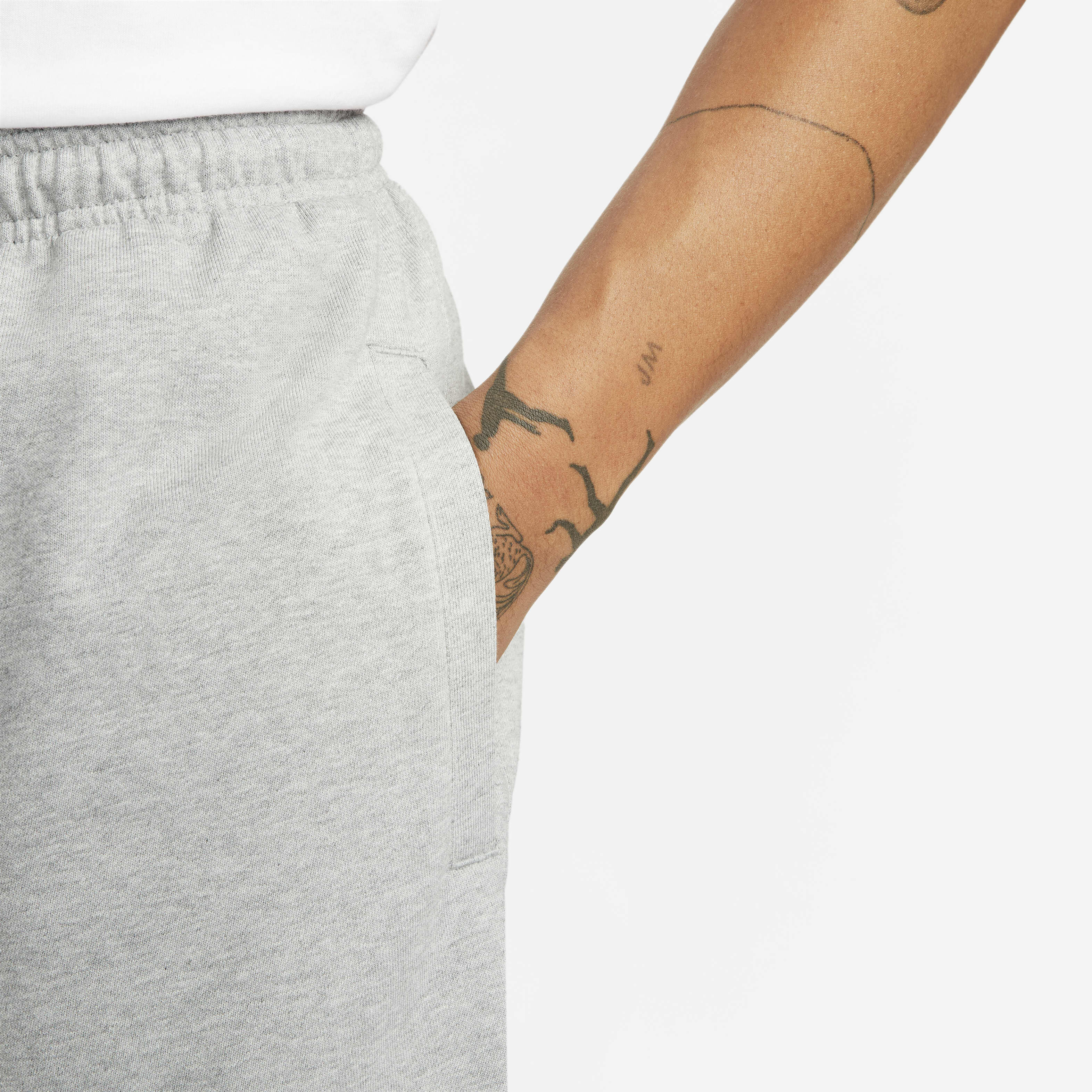 Nike Standard Issue image number 5