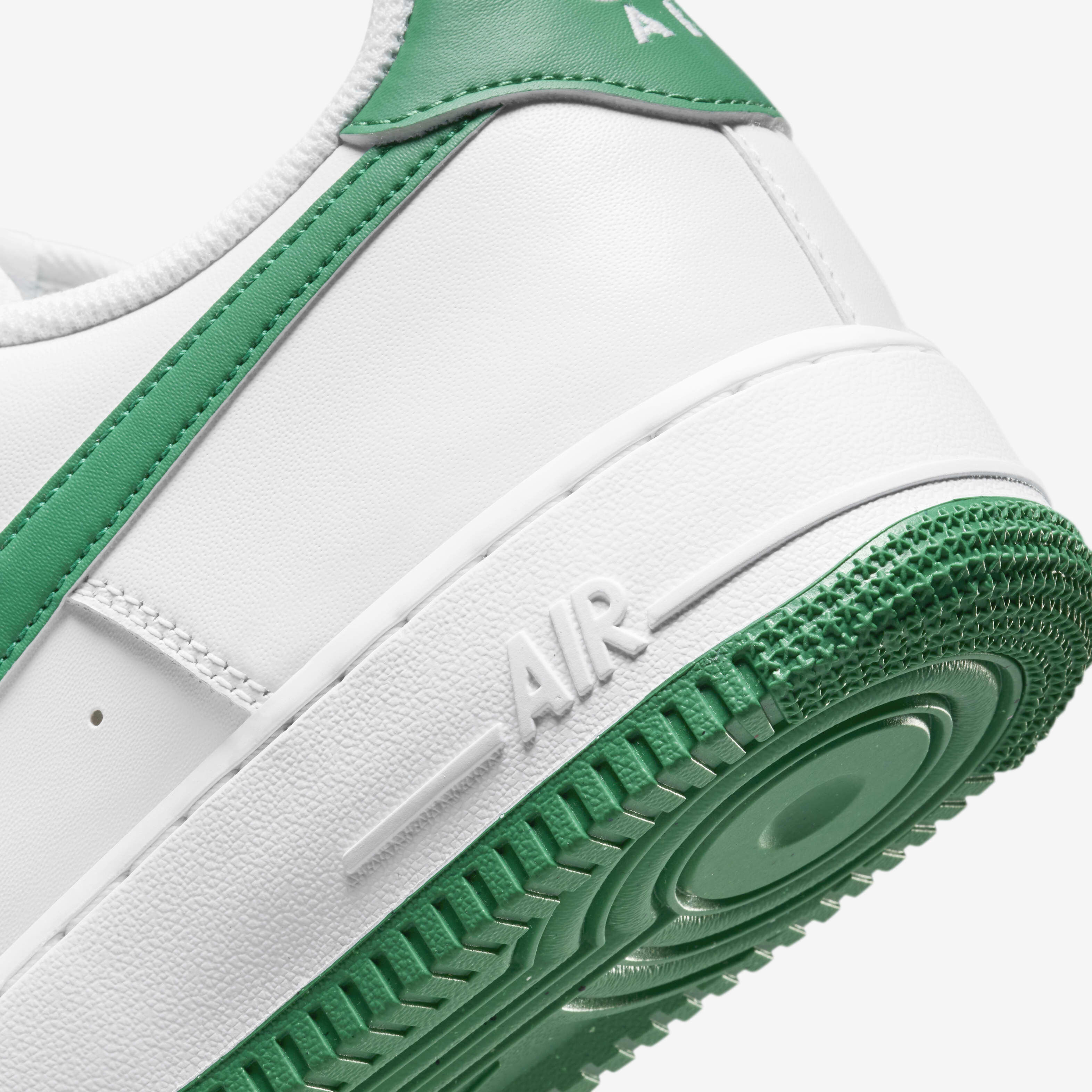 Buy Nike Air Force 1 07 Men s Shoes Nike Kuwait Official